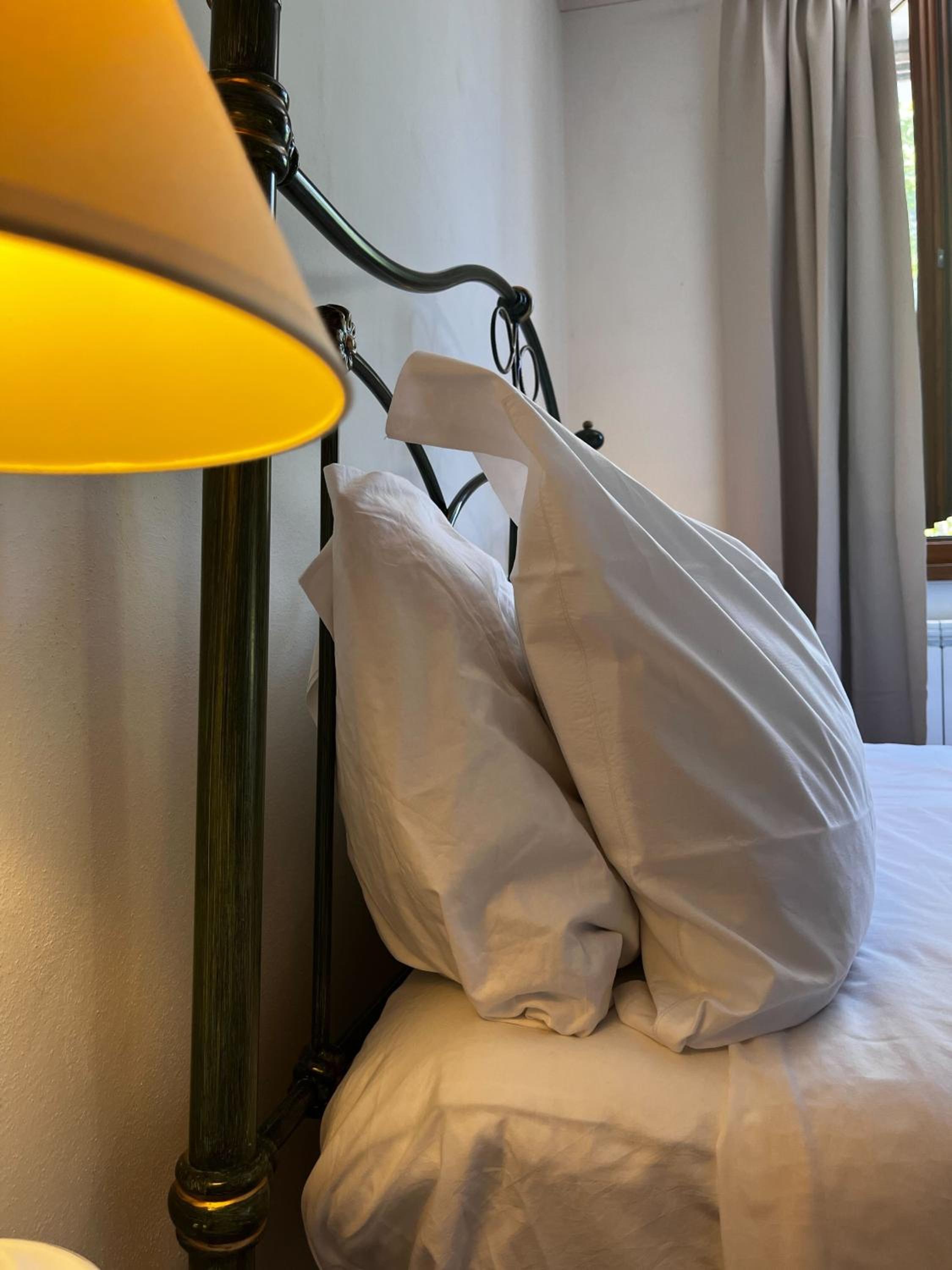 Deluxe Double Room with Balcony photo 1