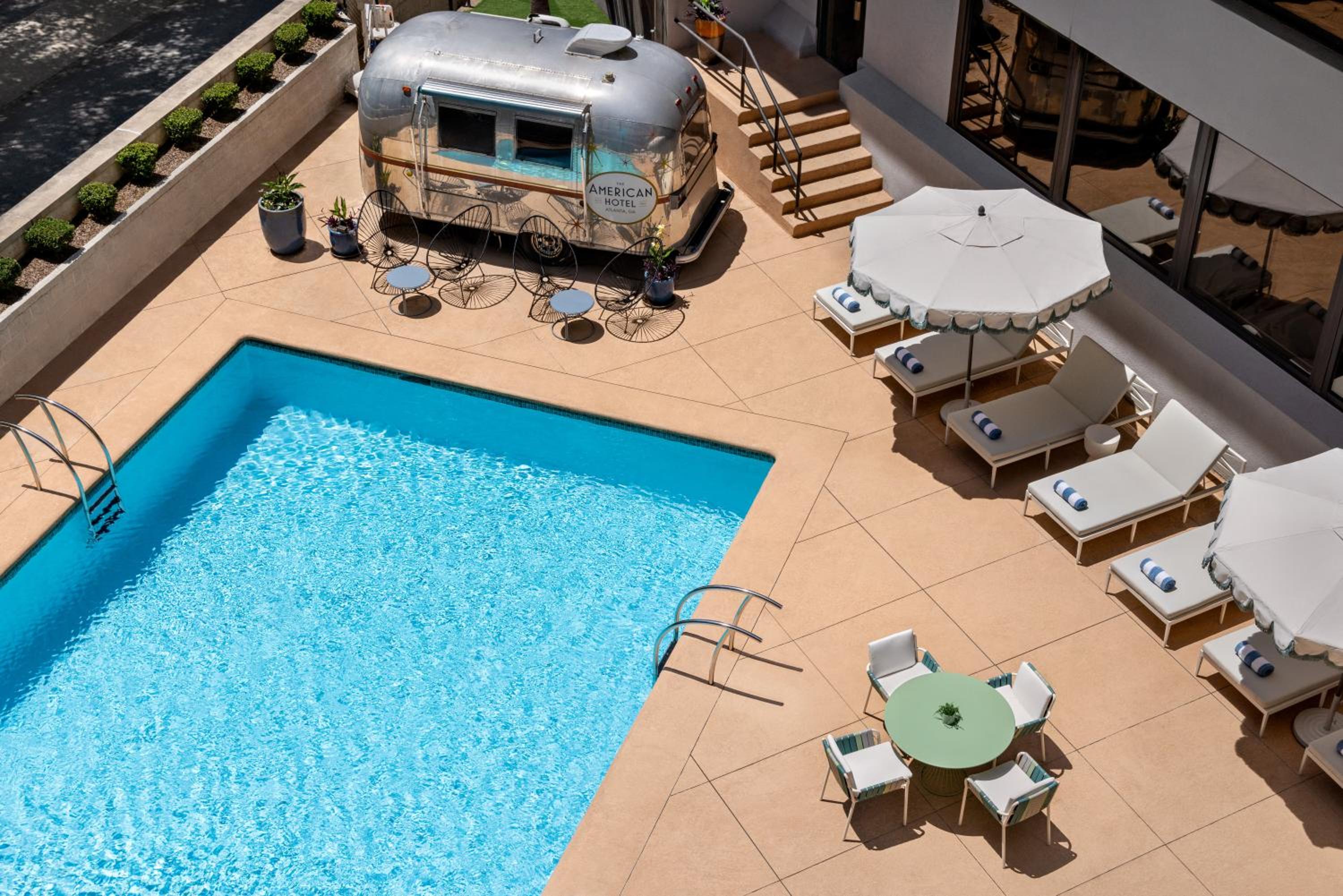 King Room with Balcony - Pool View - Photo 2