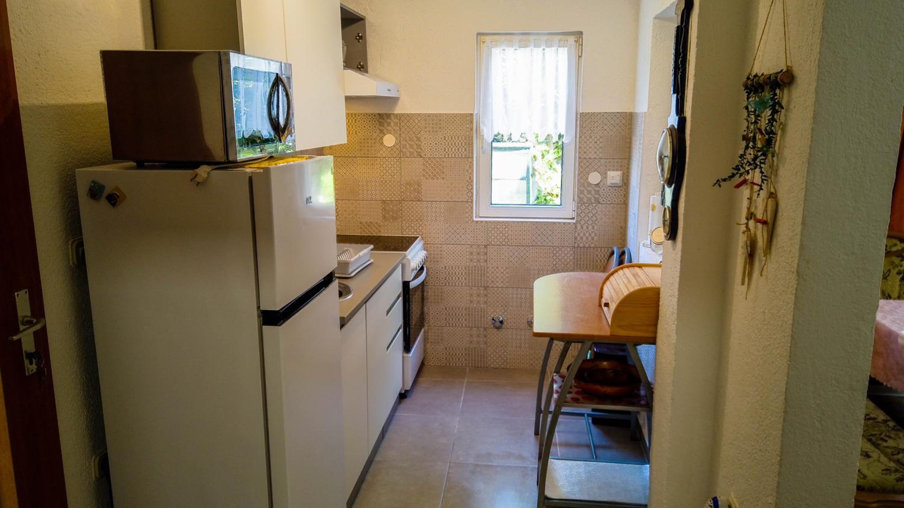 Apartment with Garden View - Photo 2