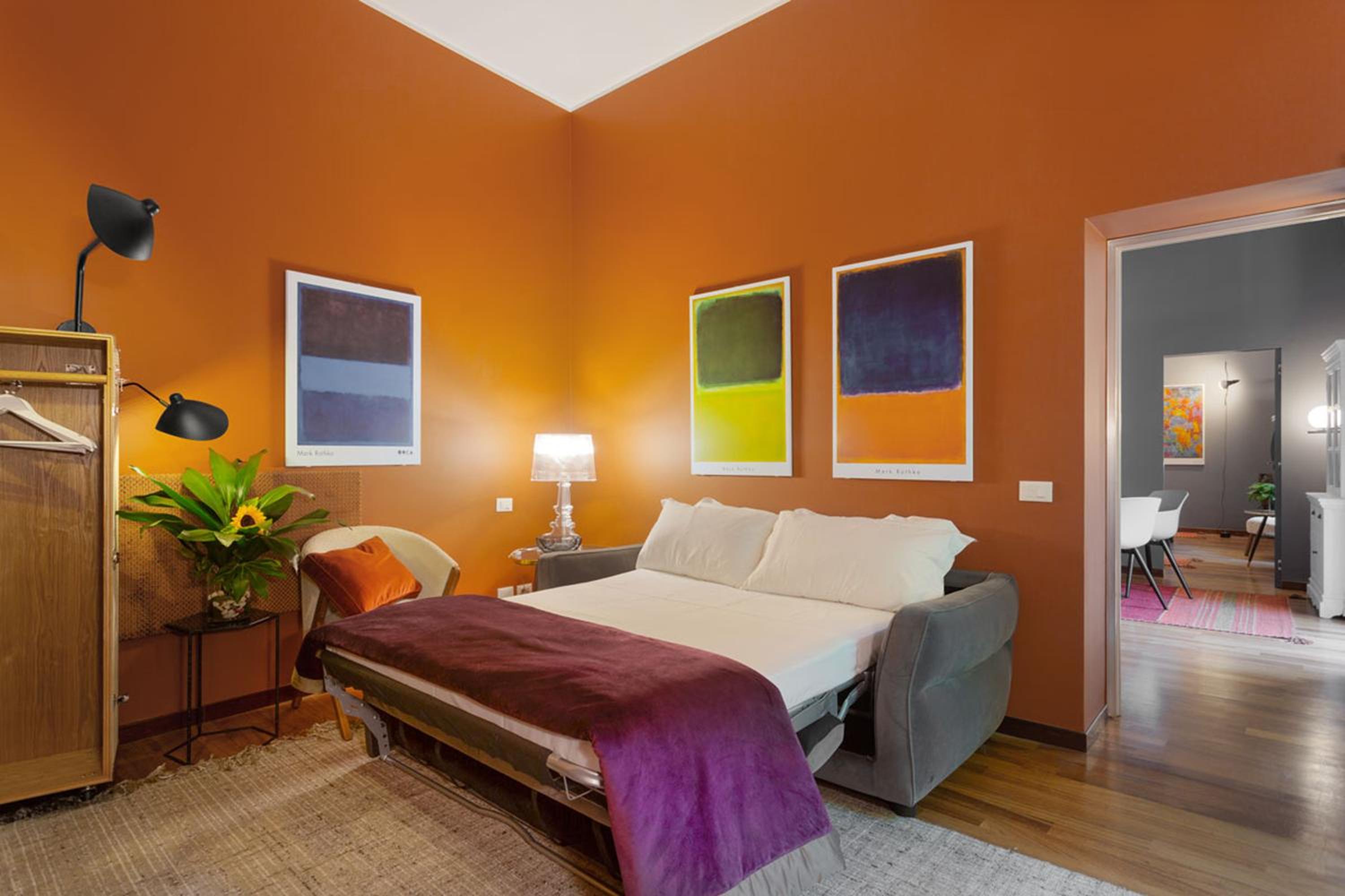 One-Bedroom Deluxe Apartment photo 2