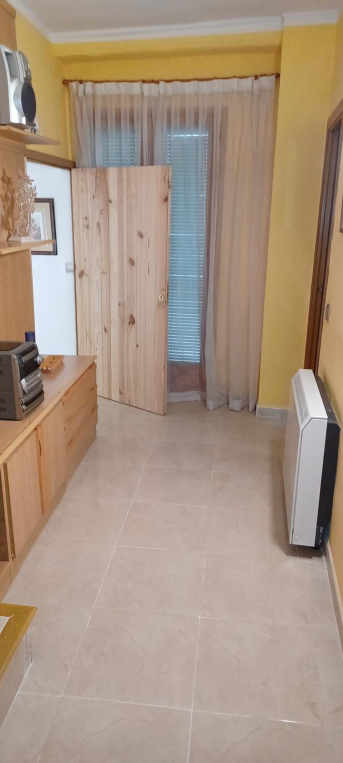 Casa de cuatro habitaciones
