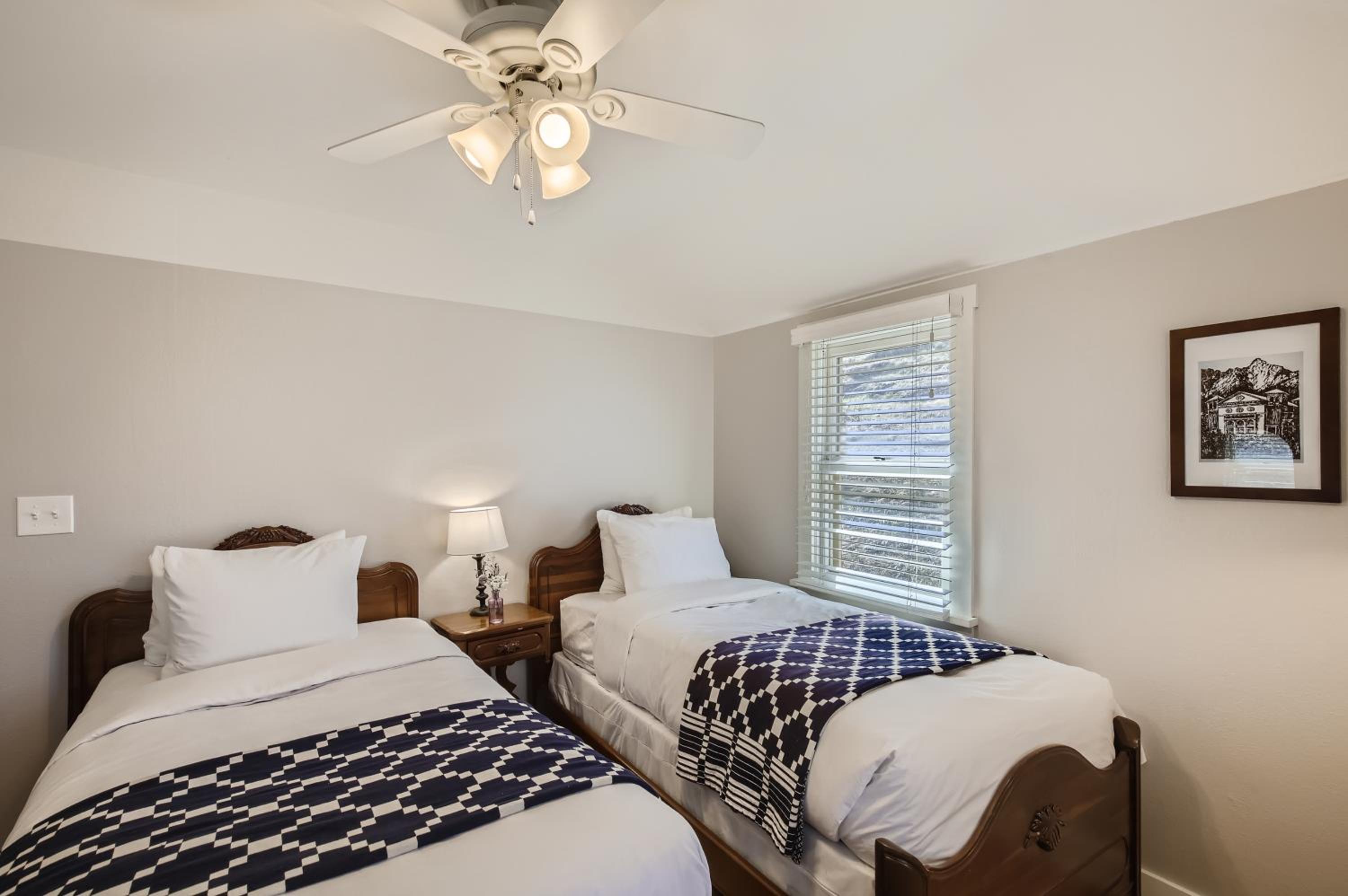 Three-Bedroom Cottage photo 2