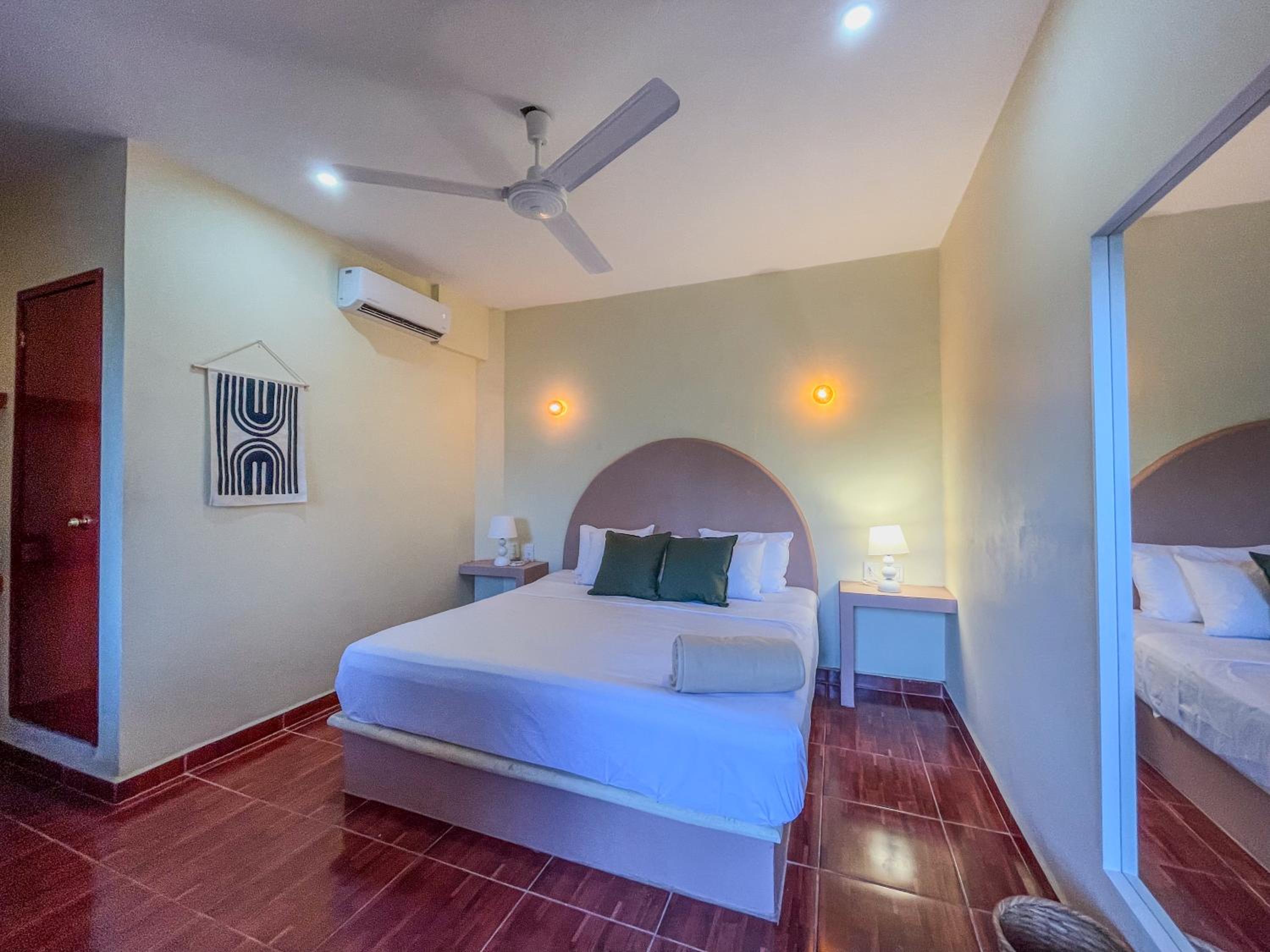 Superior King Room photo 3