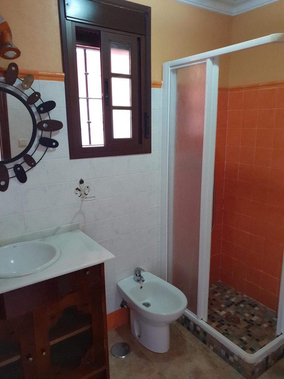 Four-Bedroom House photo 3