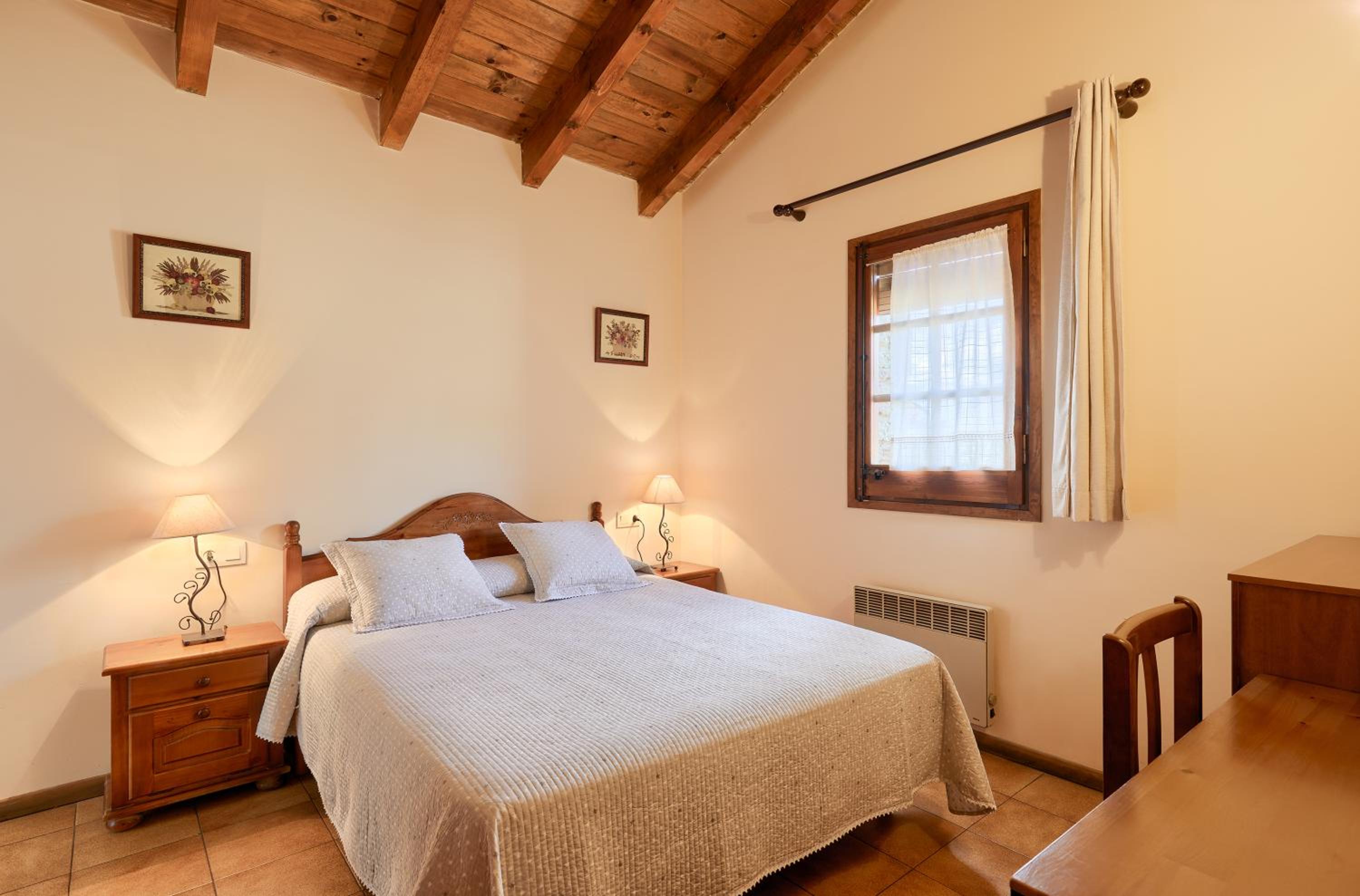 Double or Twin Room photo 3