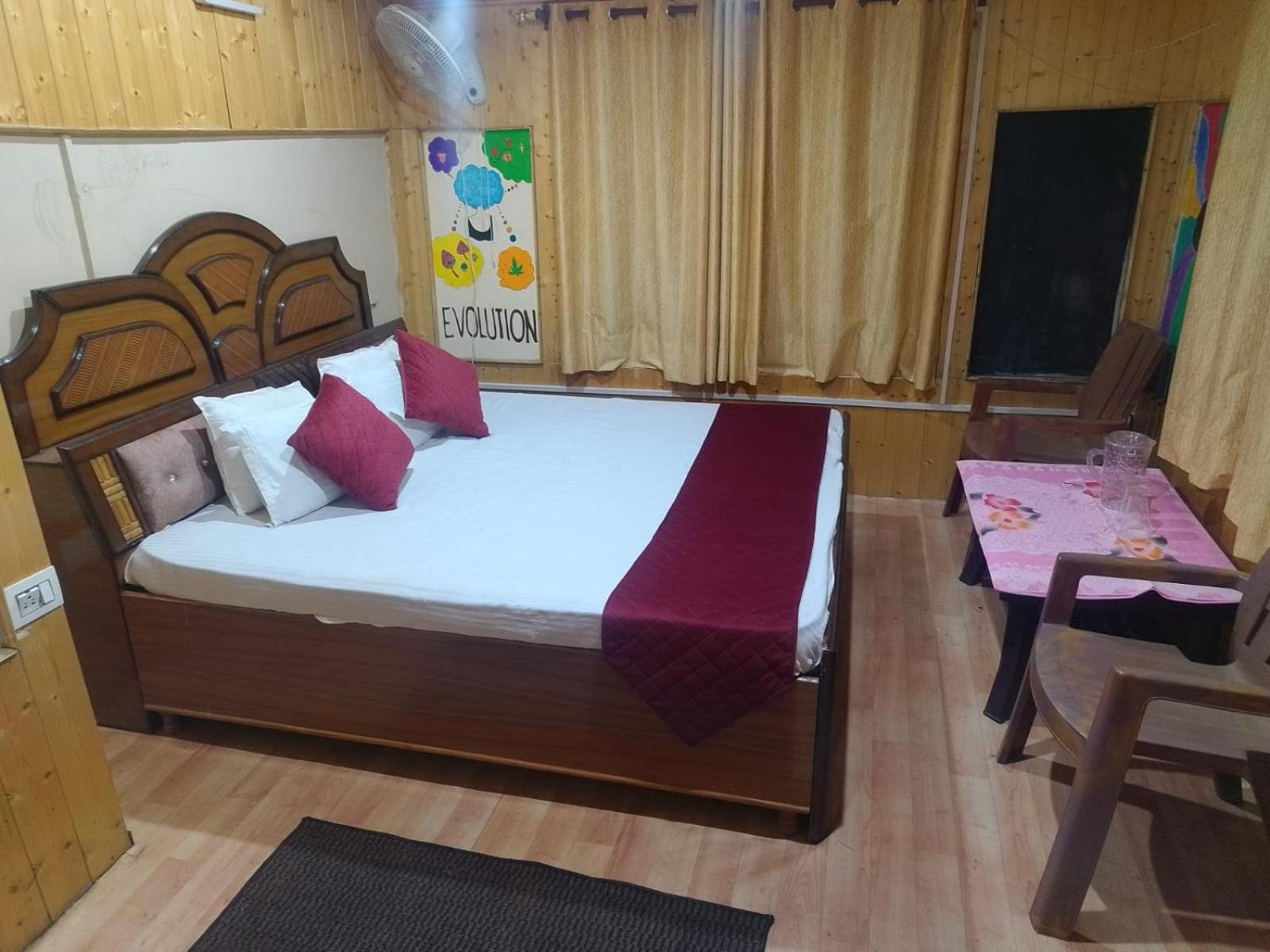 Double Room With Balcony photo 1