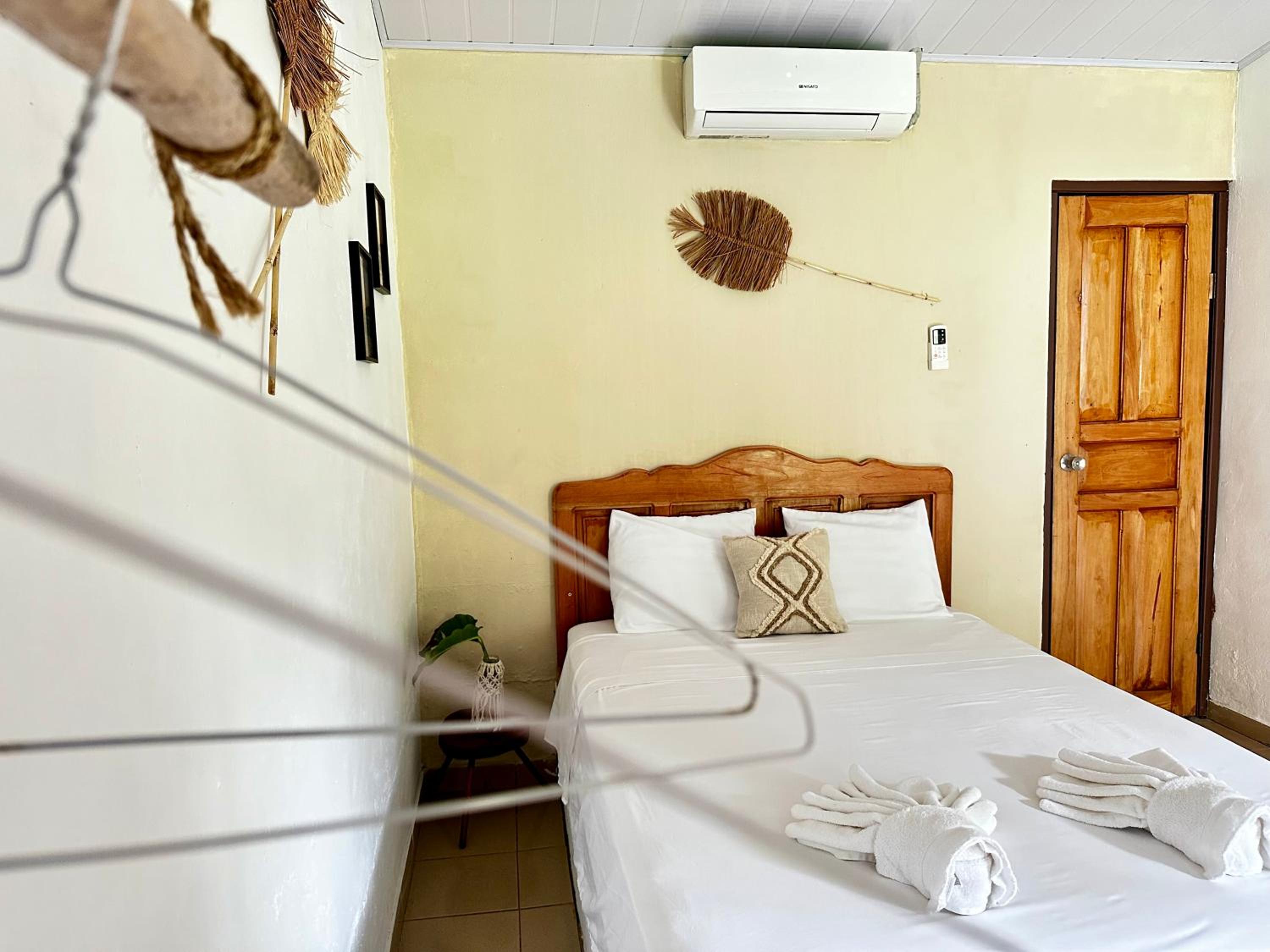 Double Room with Private Bathroom photo 2