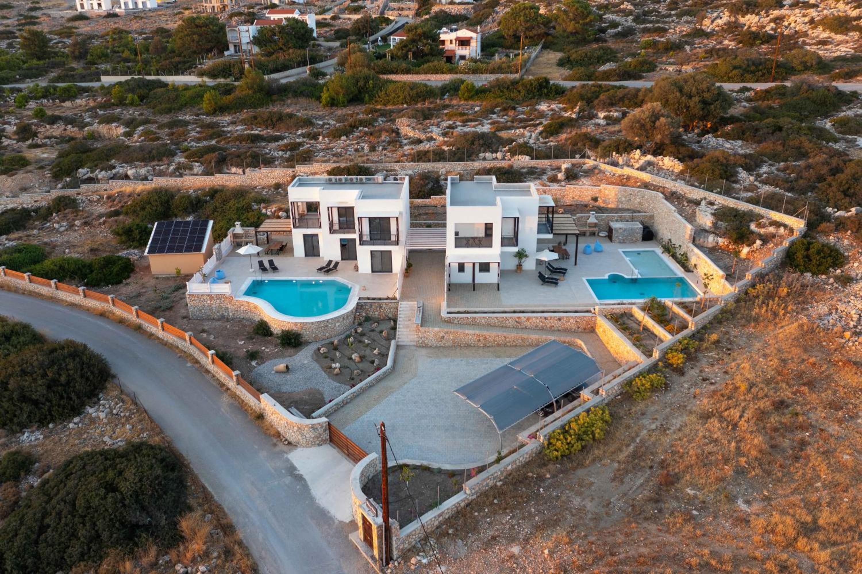Villa with Private Pool photo 3