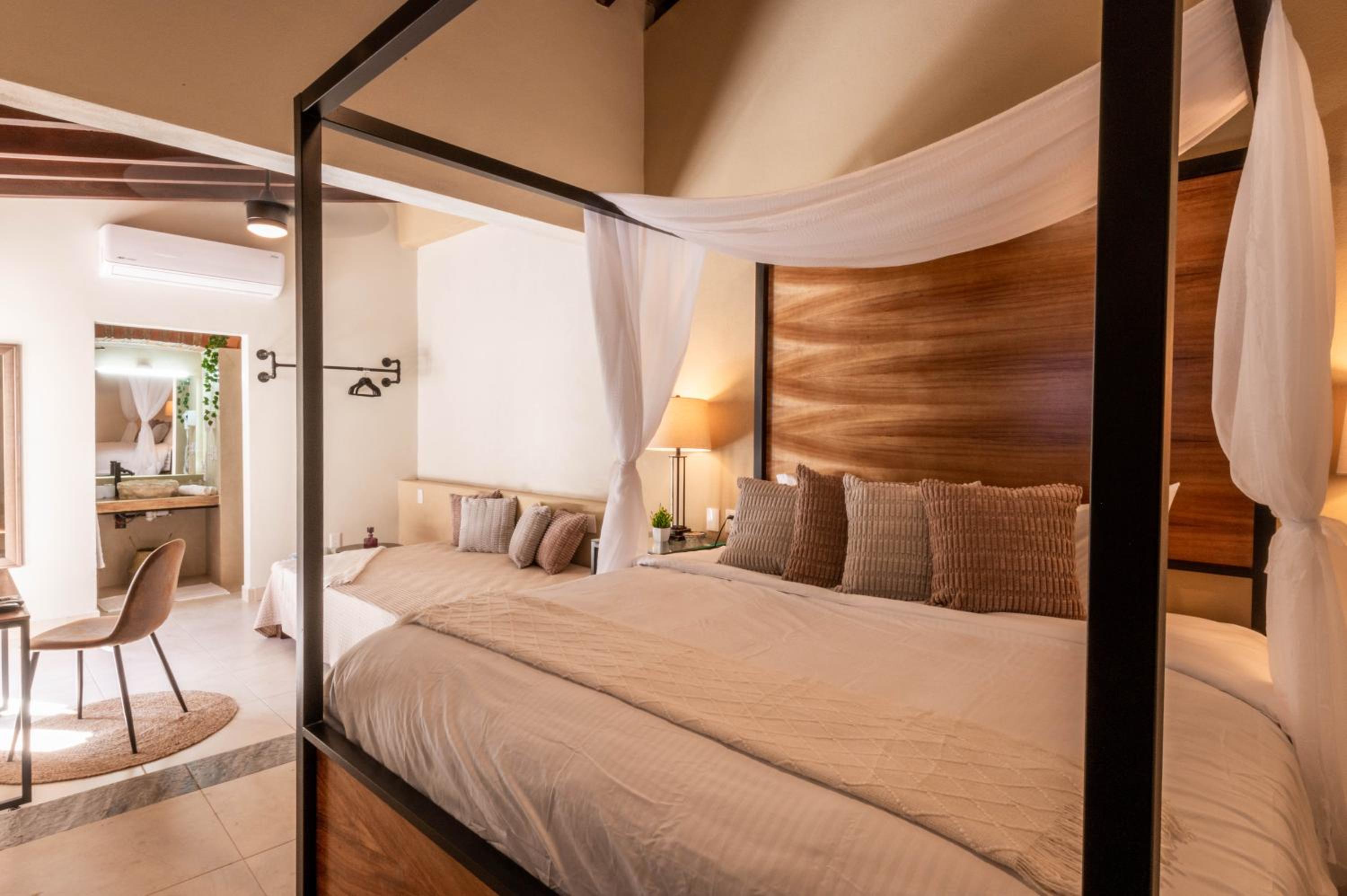 Queen Room with Pool View