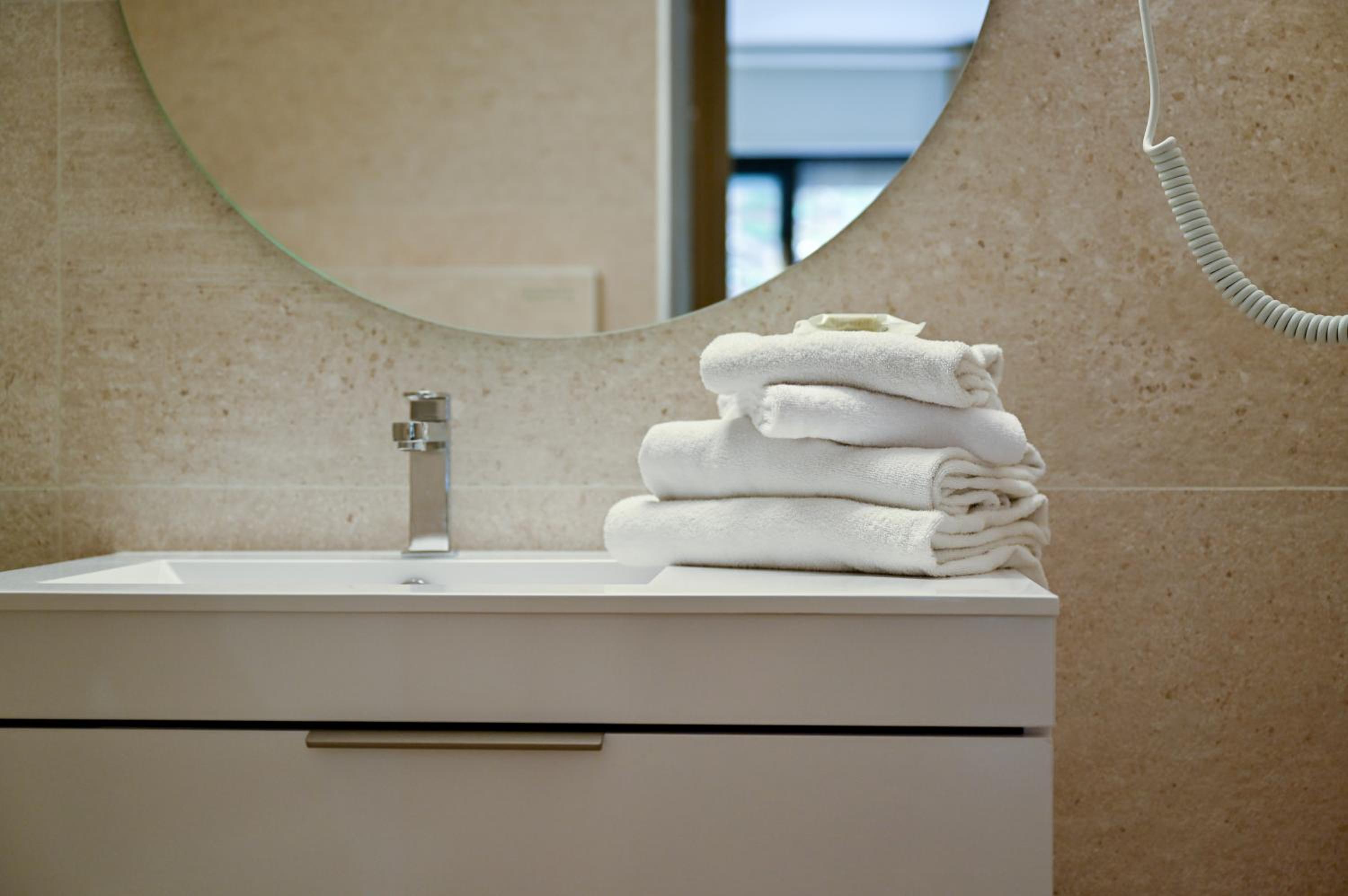 Standard Double or Twin Room with Sea View