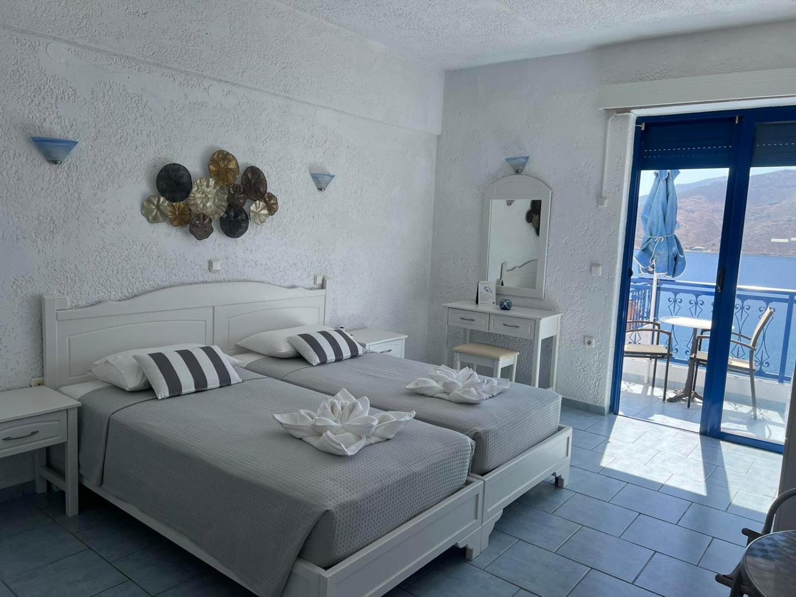 Studio with Sea View photo 1