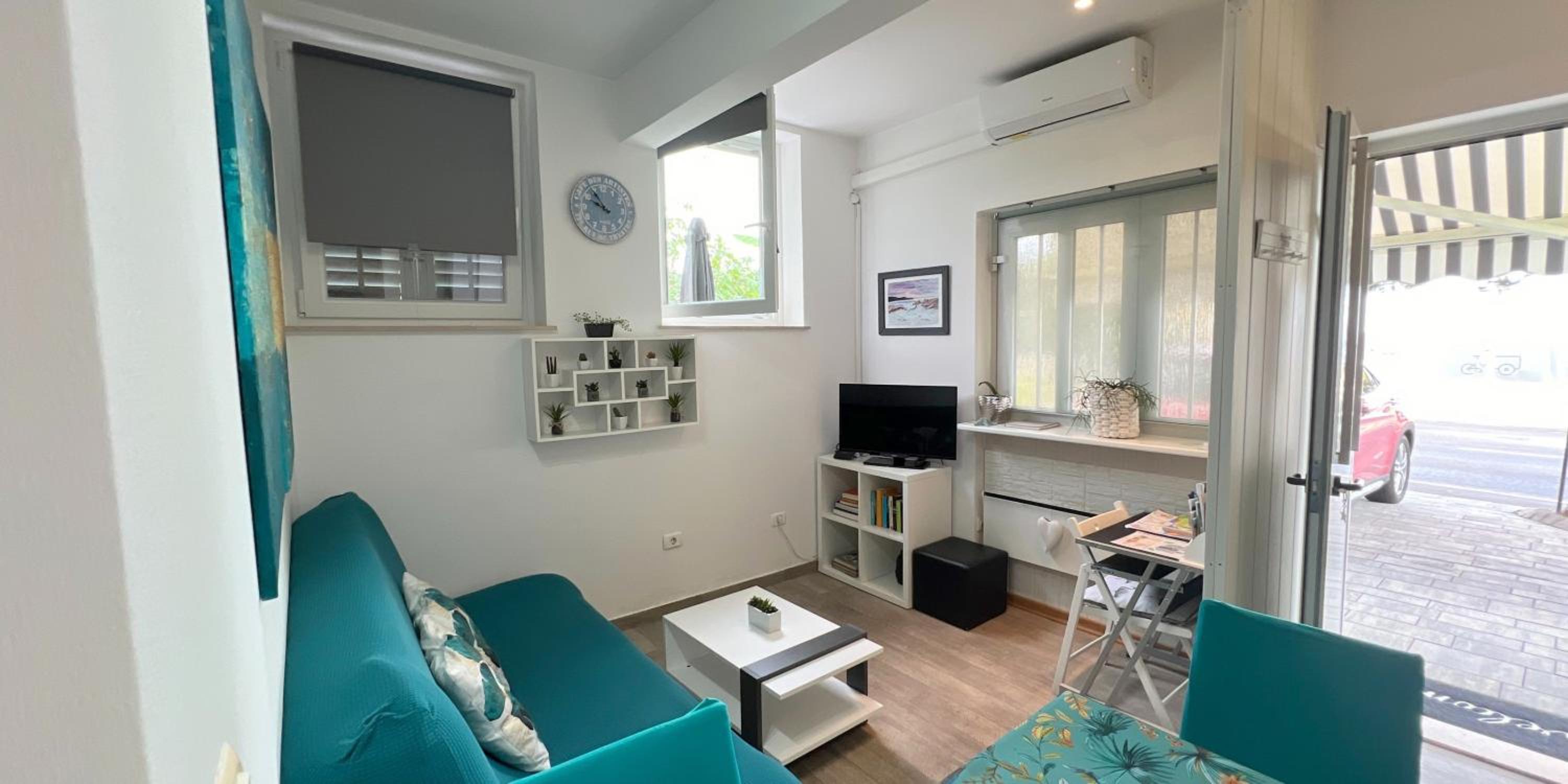 Apartment photo 1