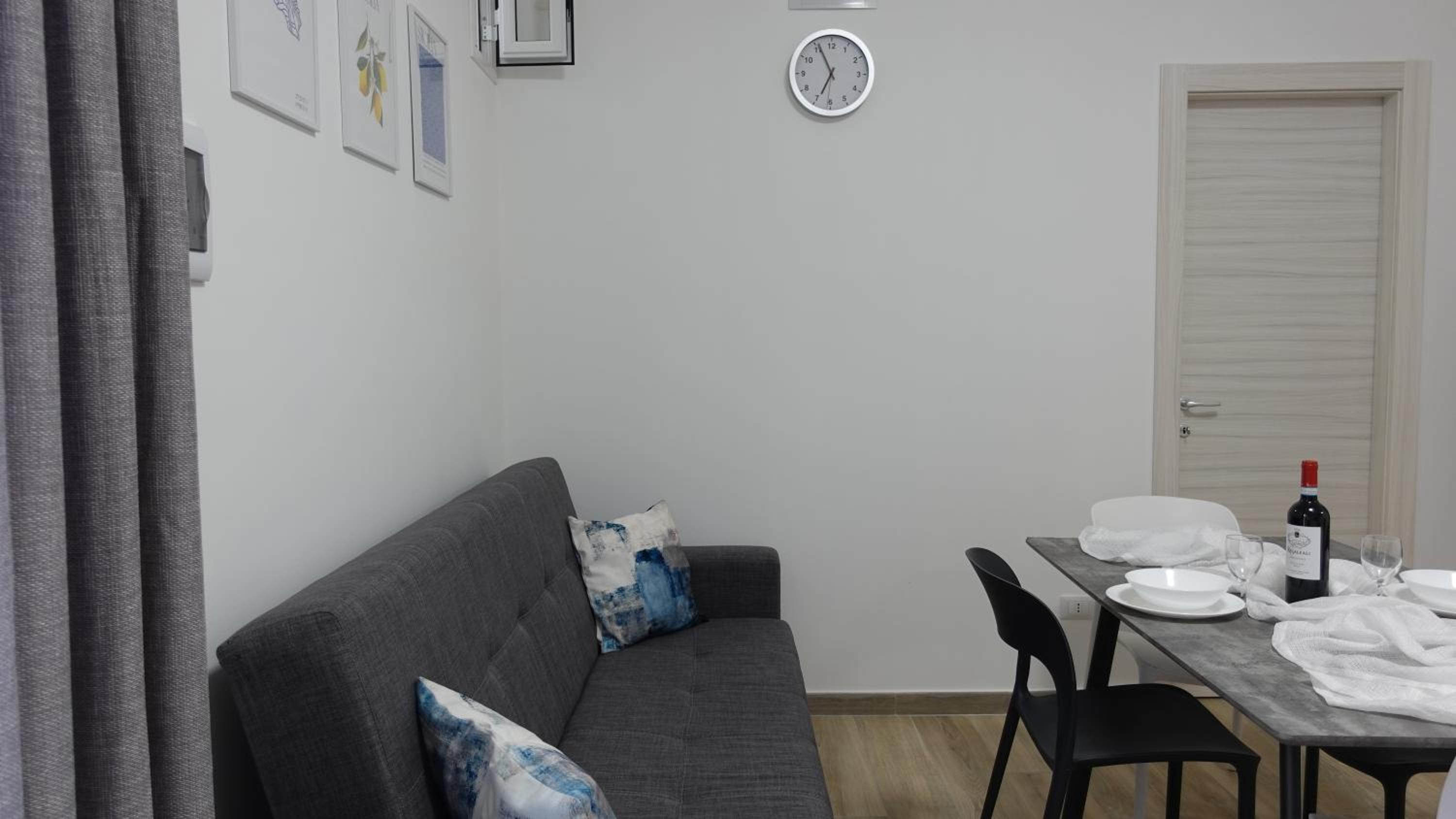 Apartment - Ground Floor photo 2