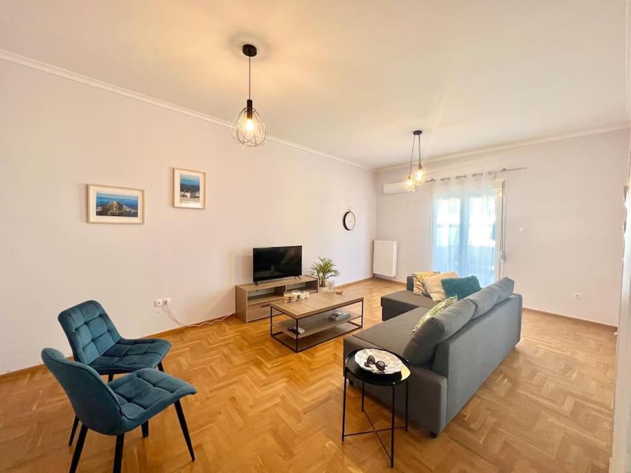 Three-Bedroom Premium Apartment with Balcony