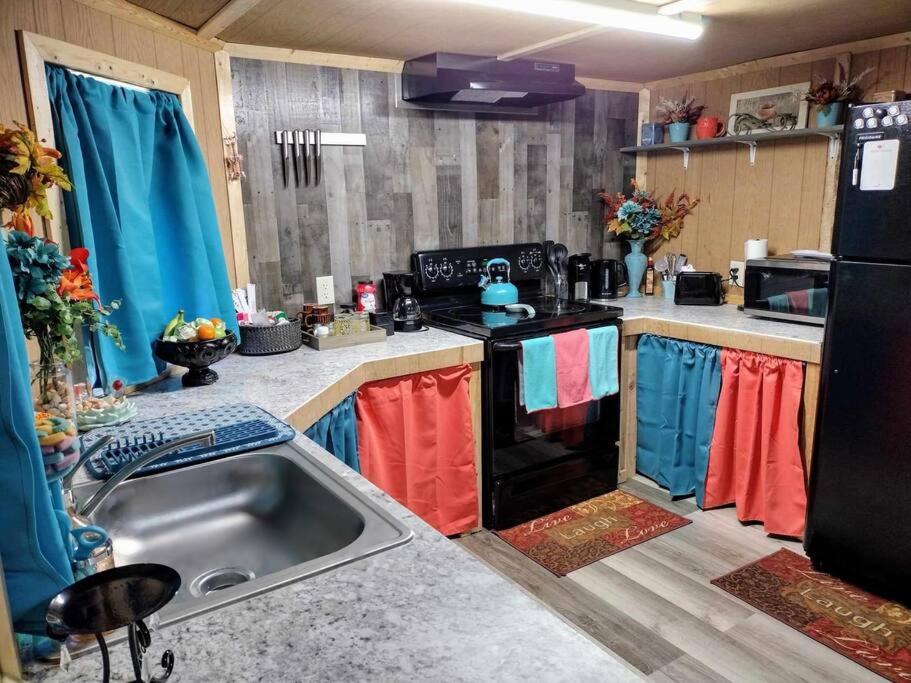 One-Bedroom House photo 2