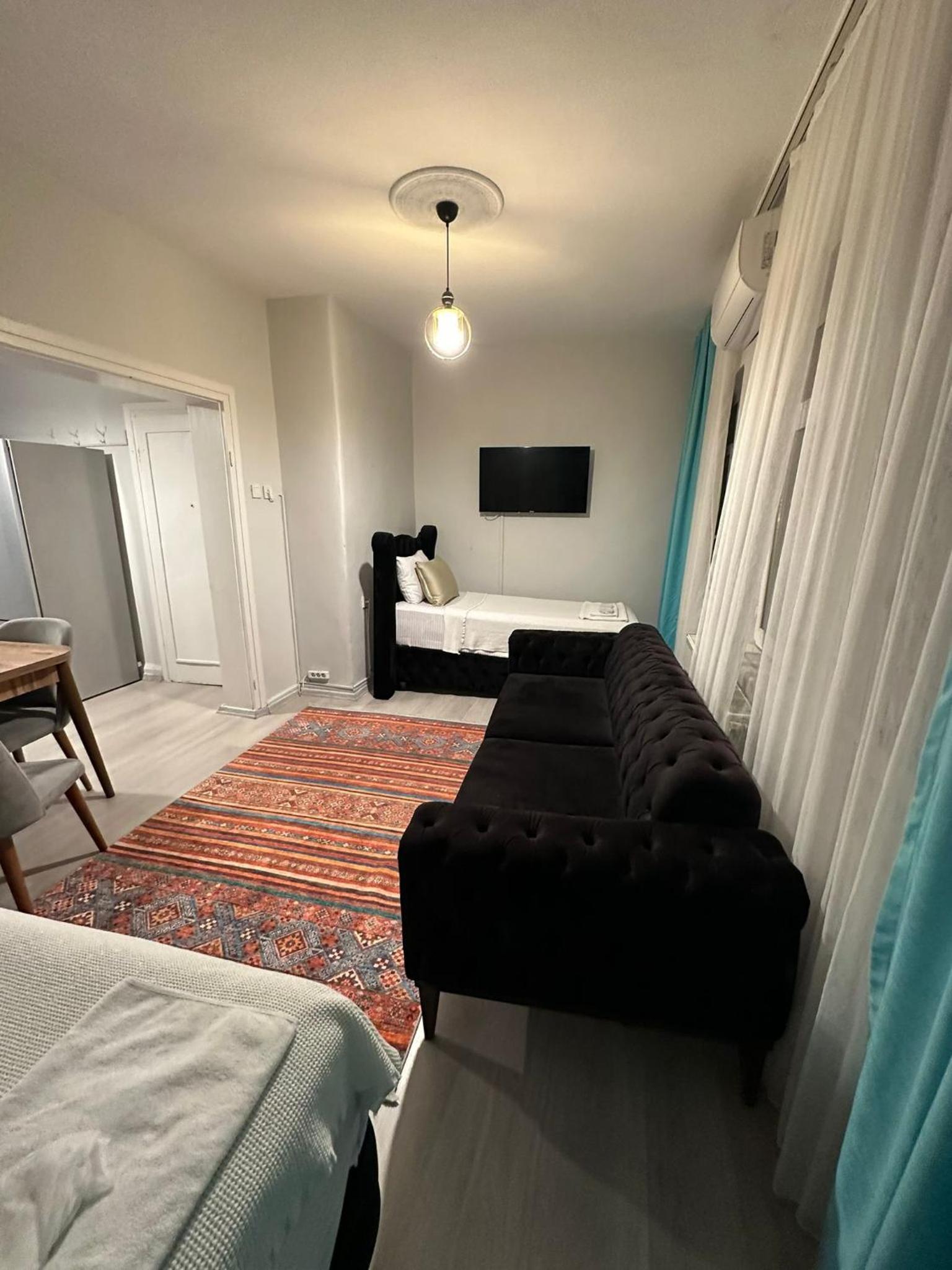 Apartment photo 3