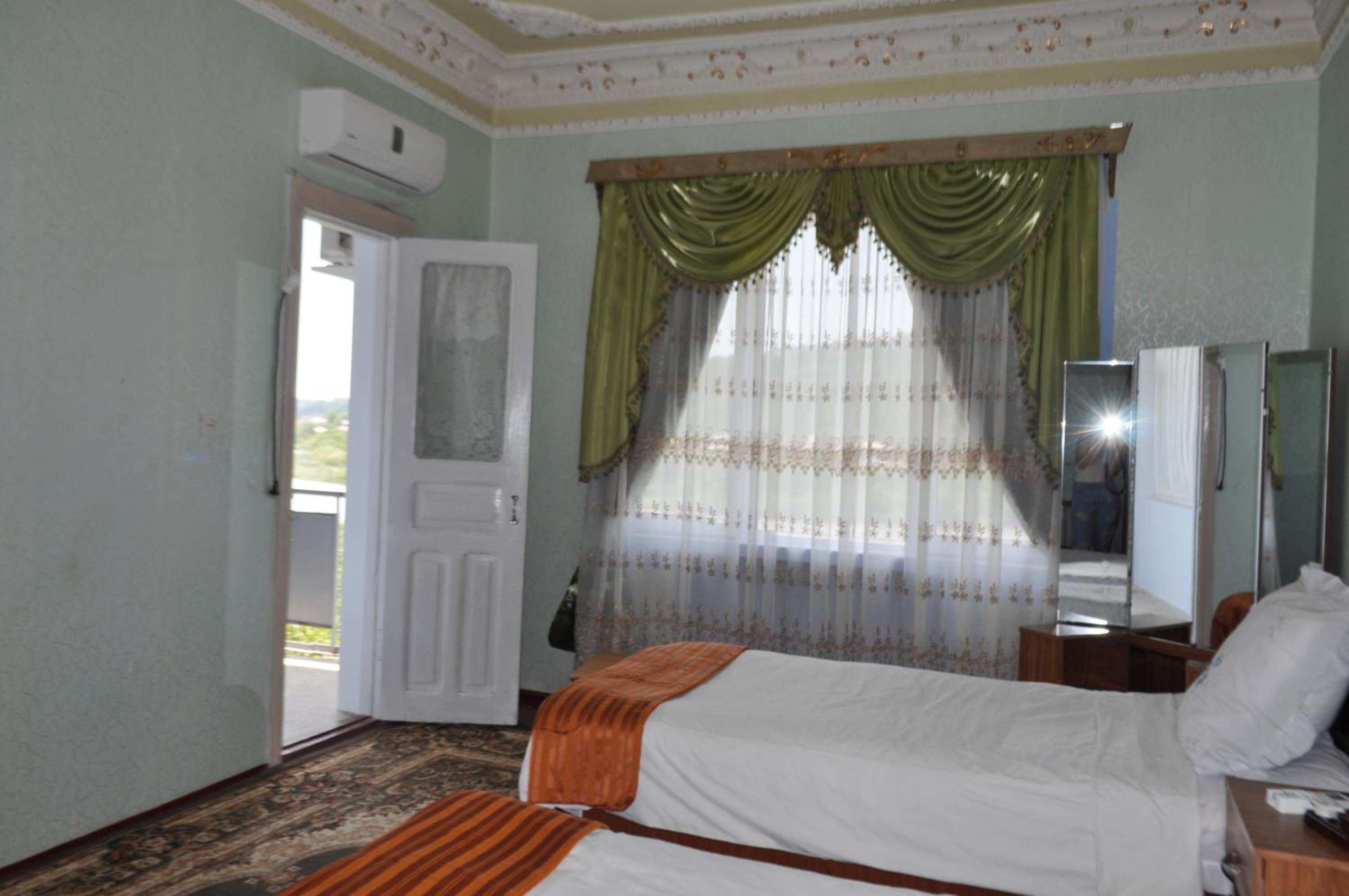 Double Room with Balcony photo 1