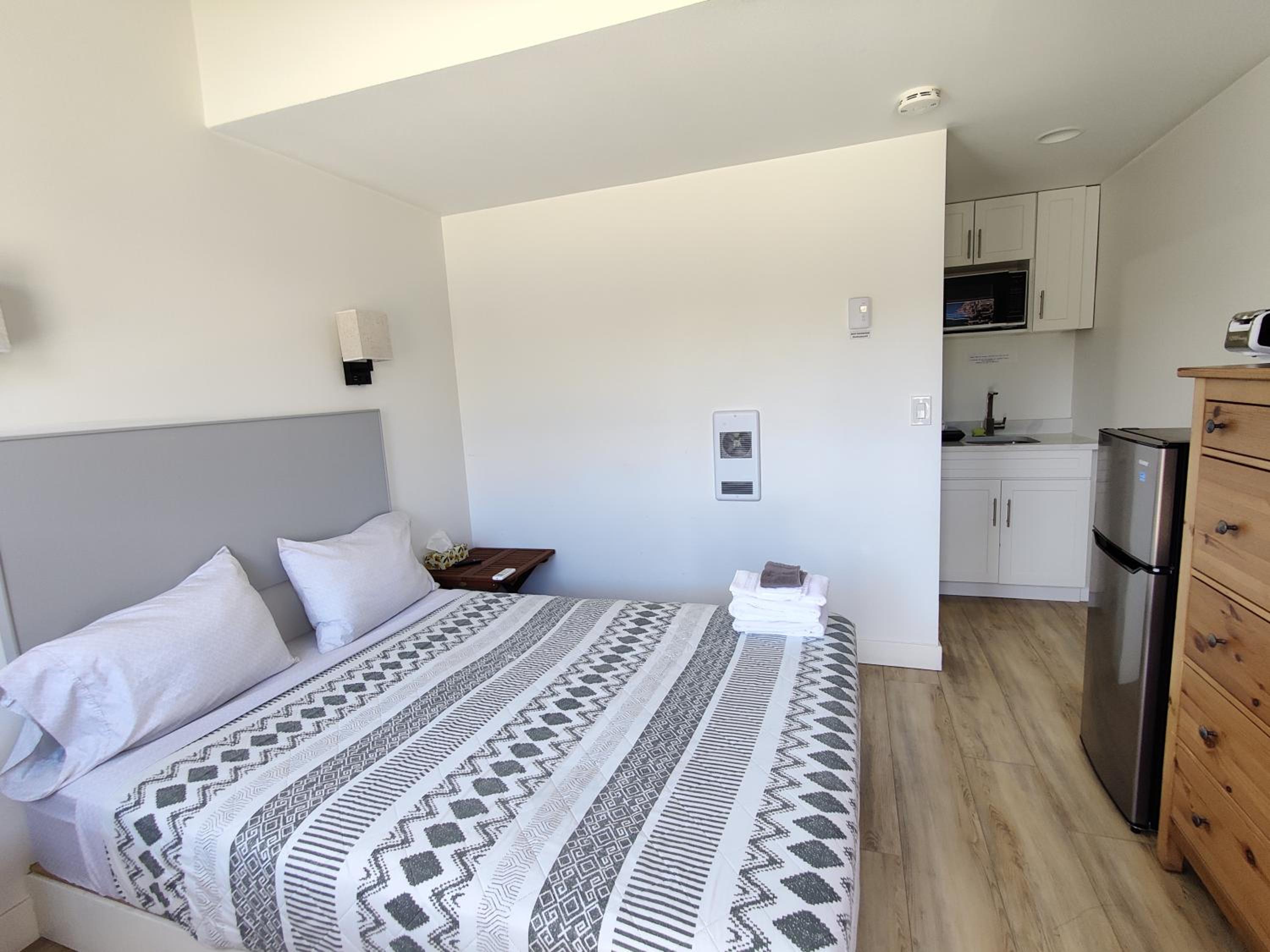 Deluxe Queen Room photo 2
