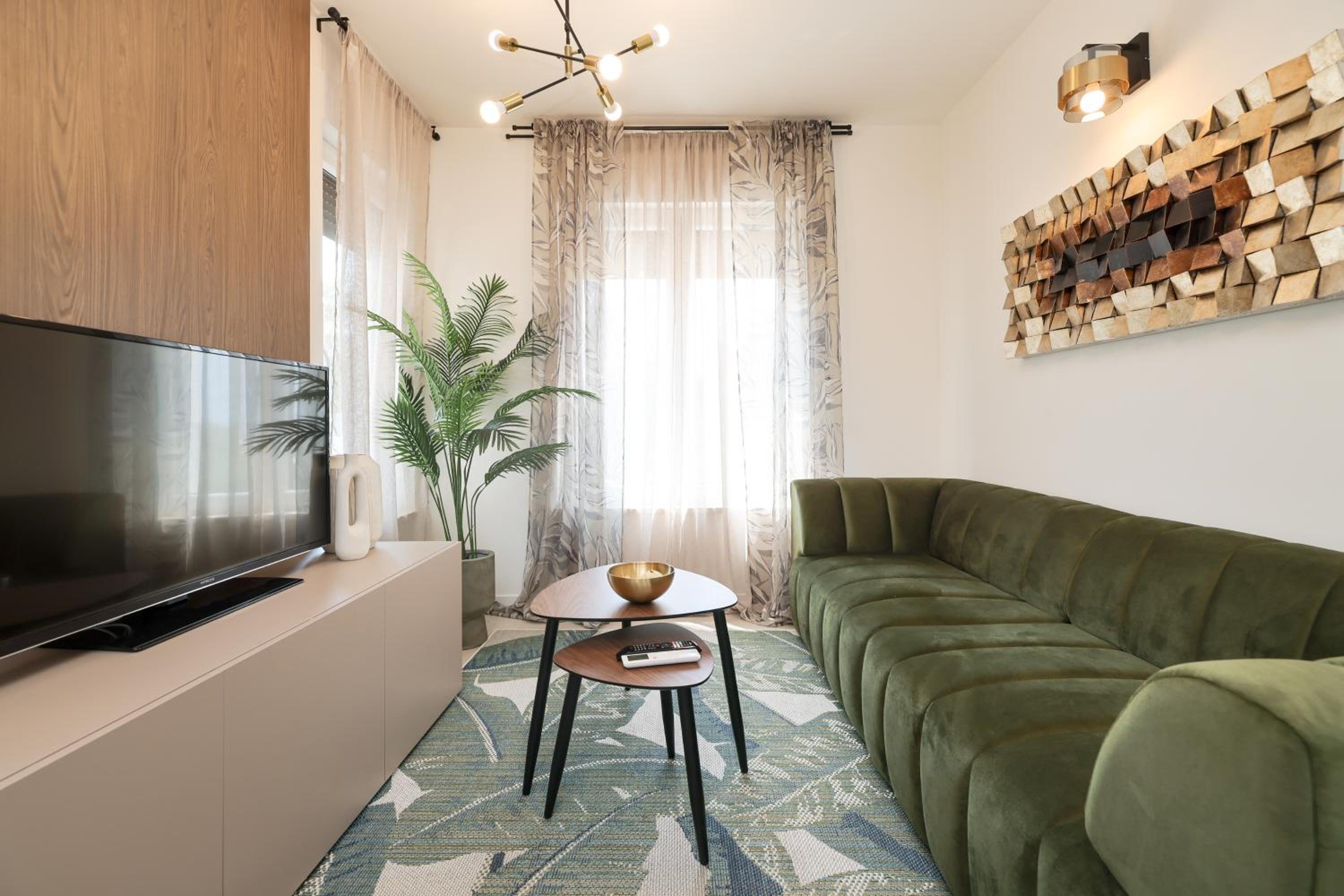 One-Bedroom Apartment