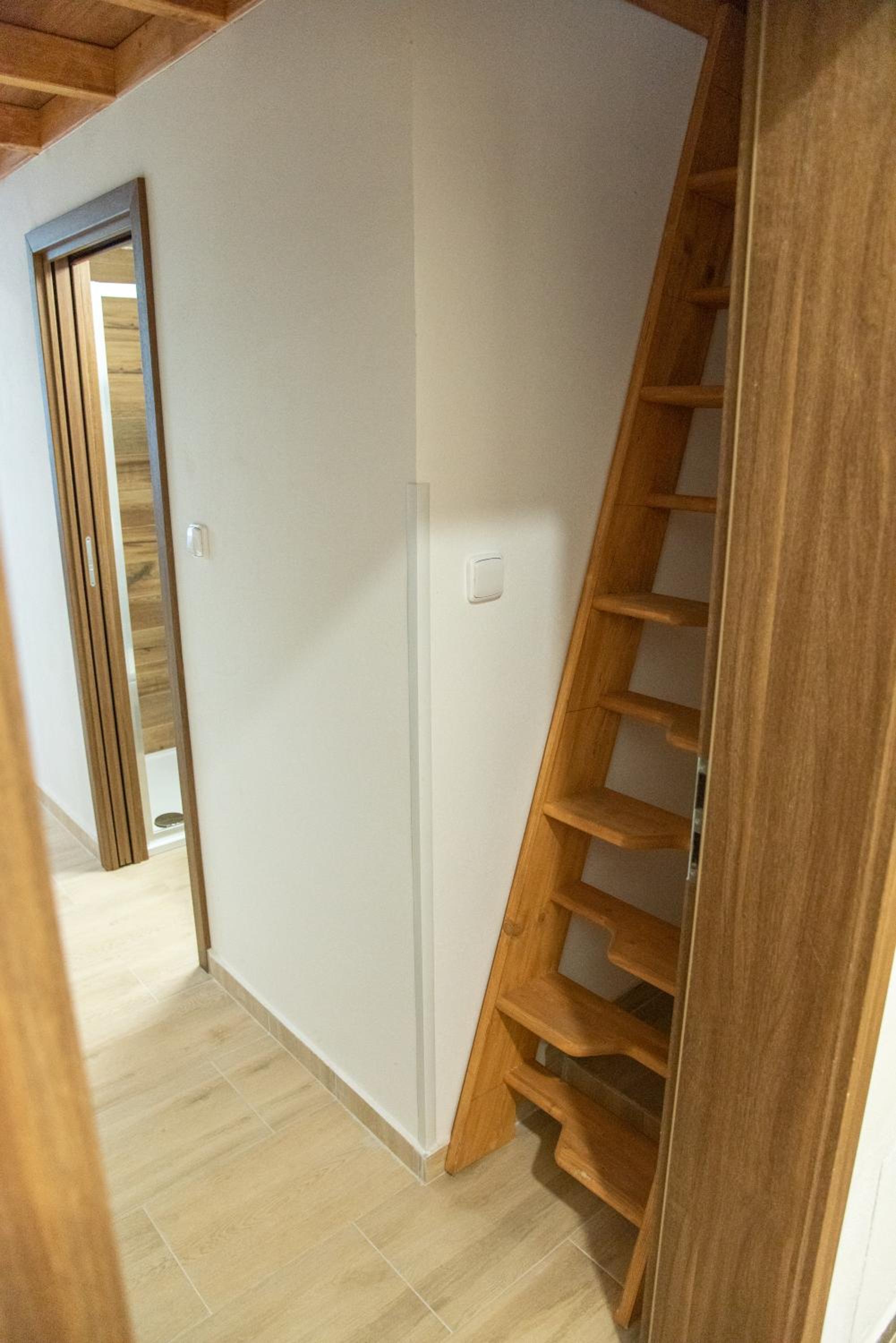 Maisonette photo 2