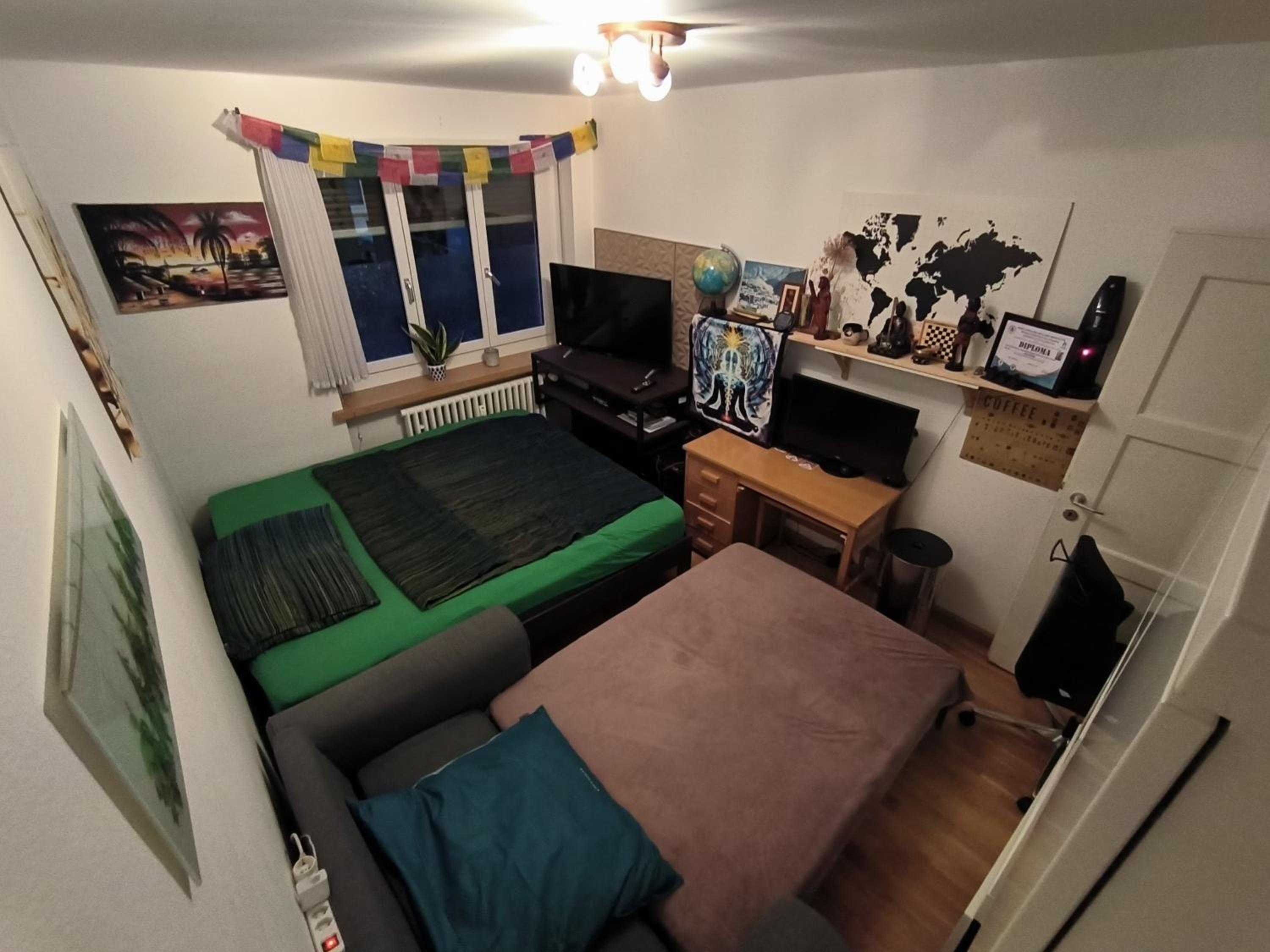 Quadruple Room With Shared Bathroom photo 2