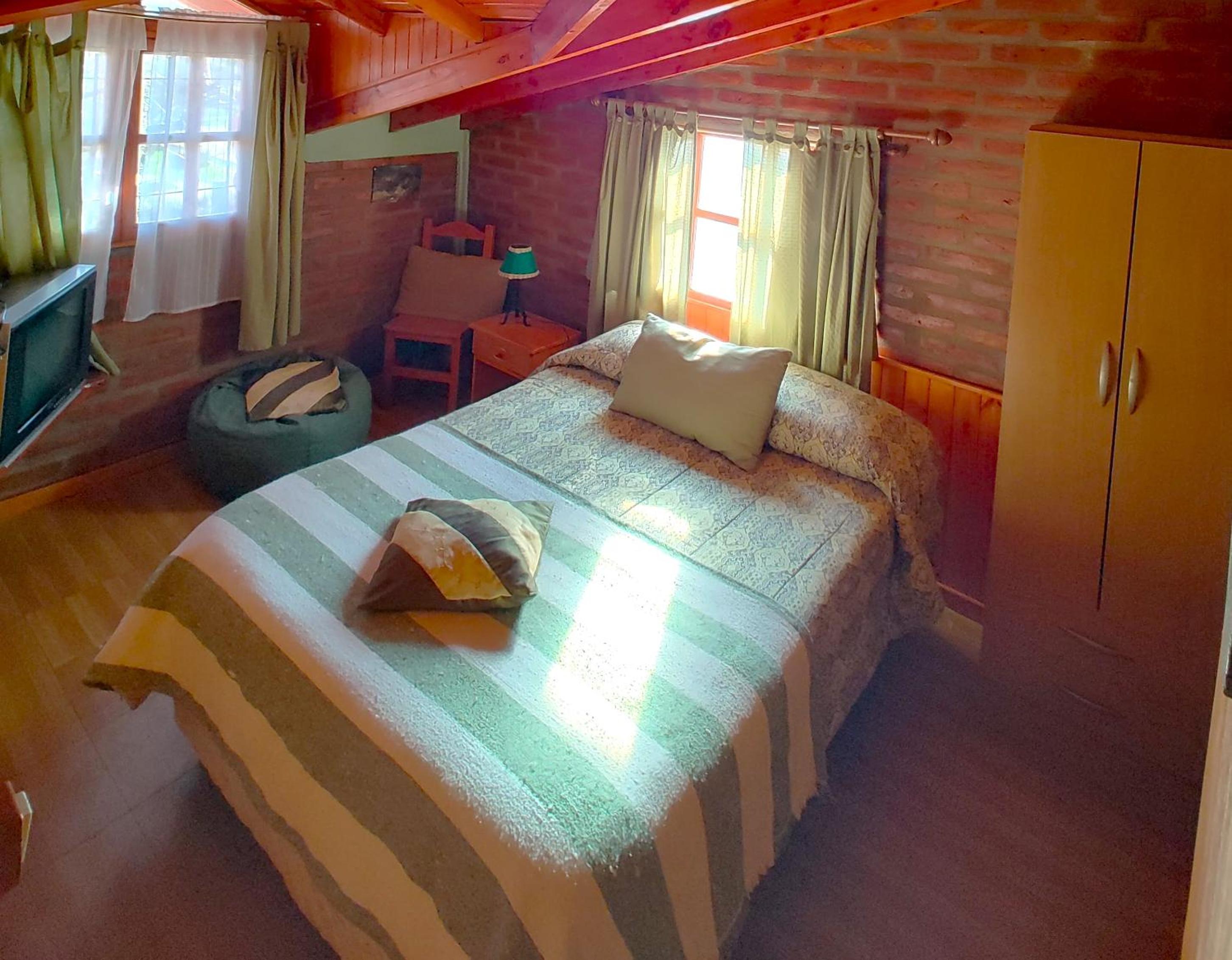 Bungalow (double bed) photo 1