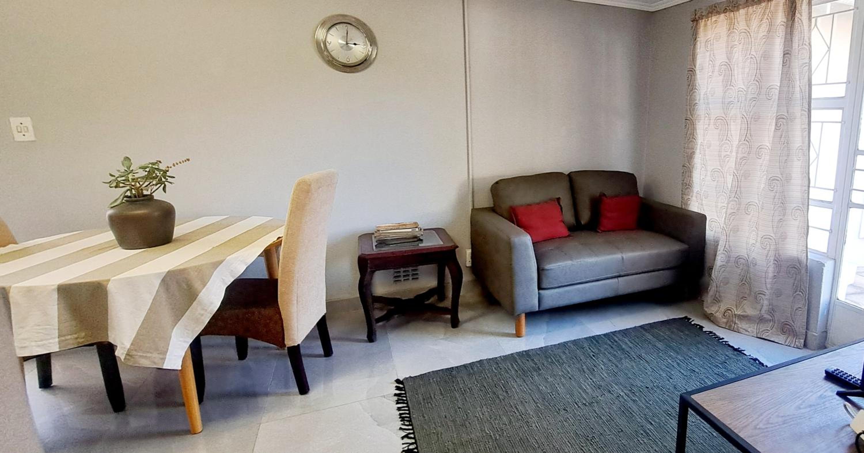 Superior King Suite photo 2