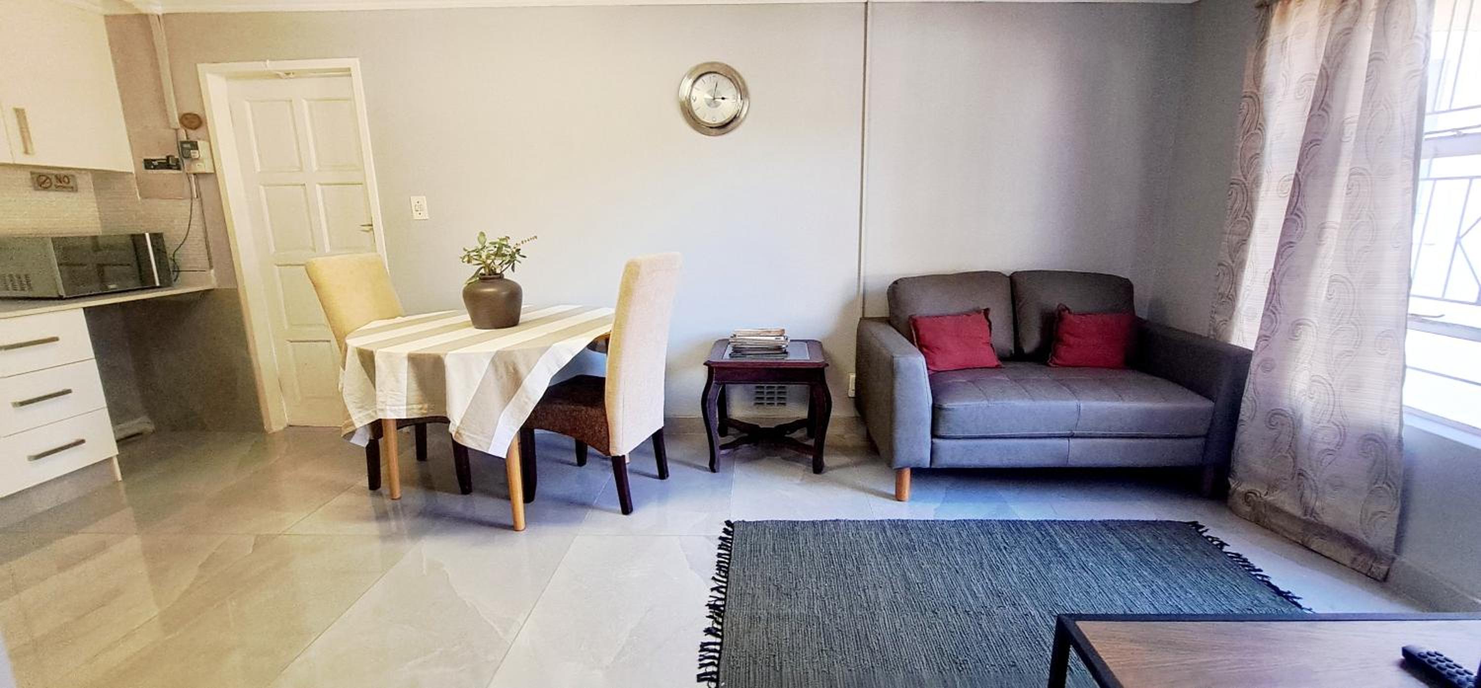 Superior King Suite photo 3