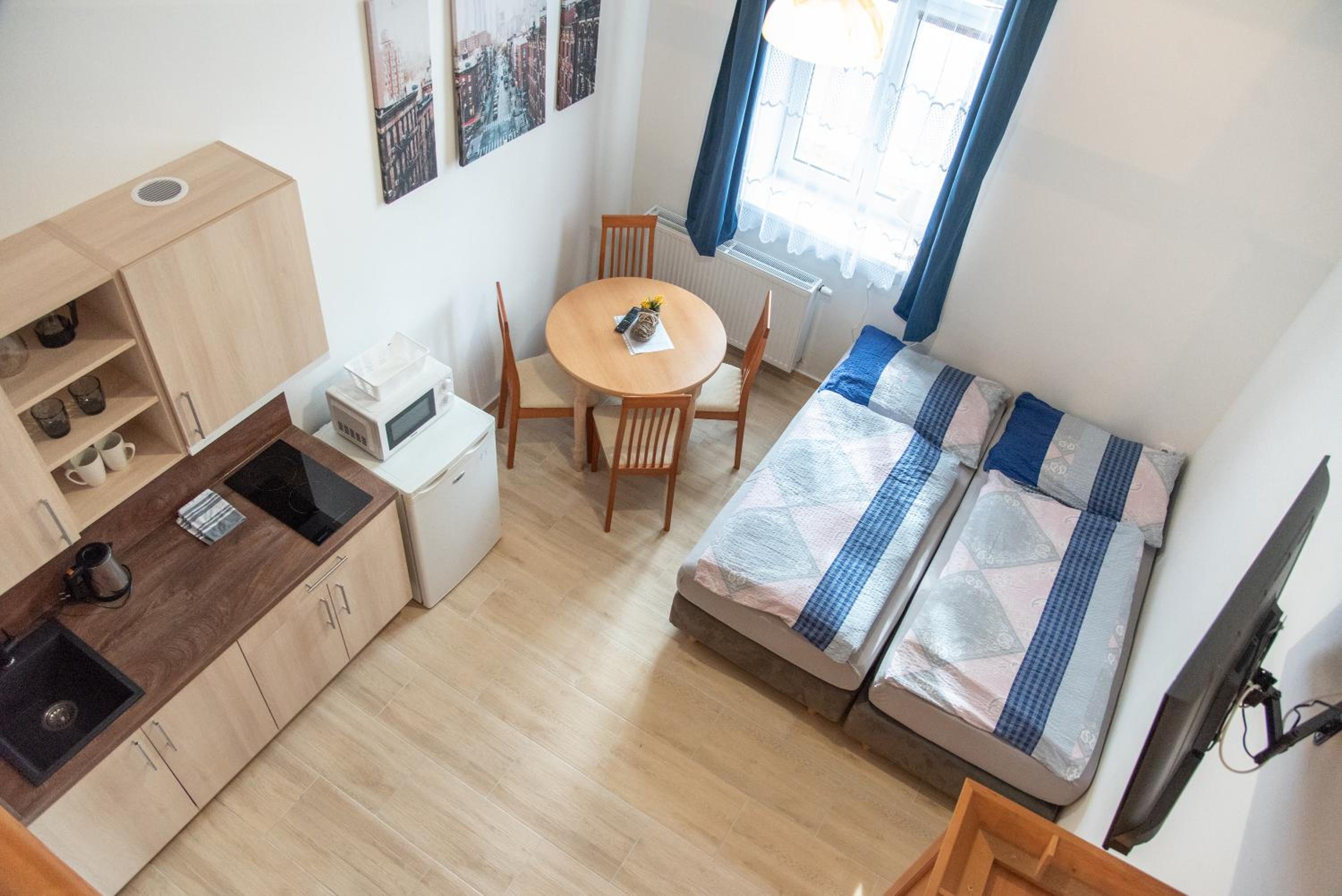 Apartment - Split Level - Photo 7