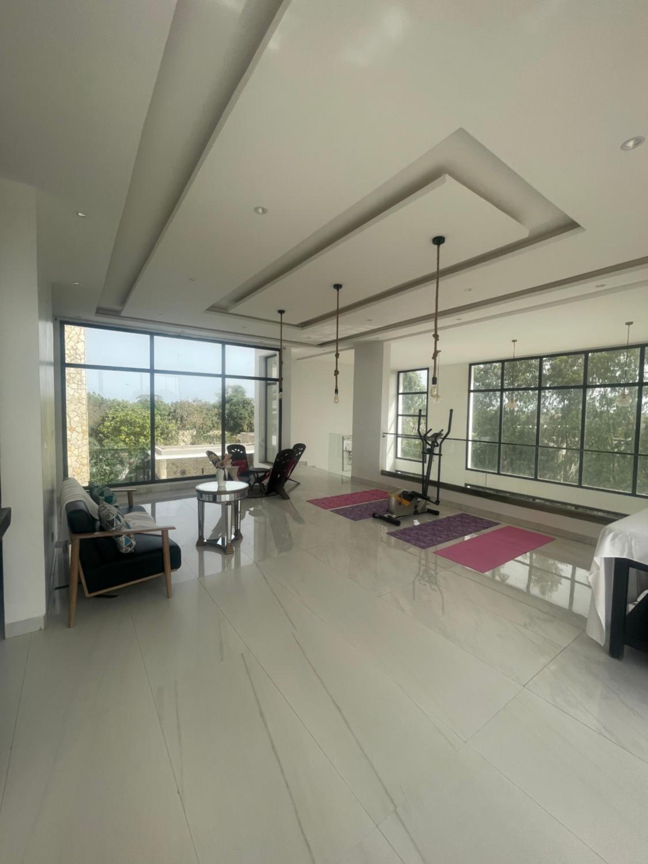 Villa photo 2