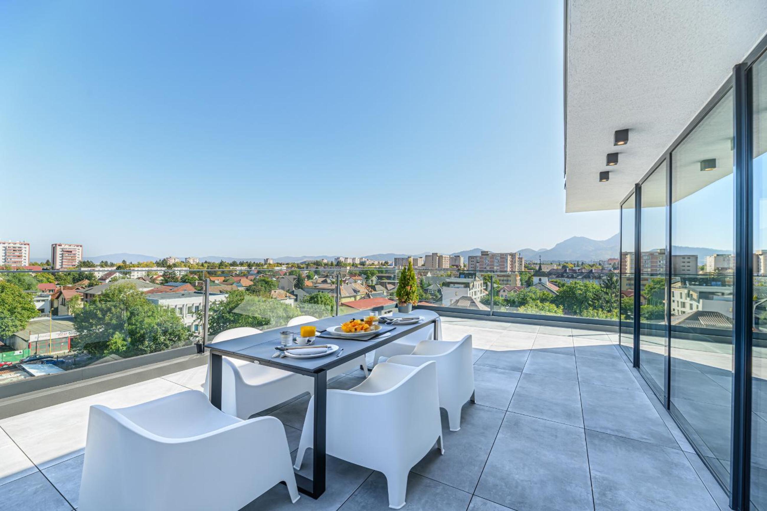 Three Bedroom Penthouse Apartment photo 2