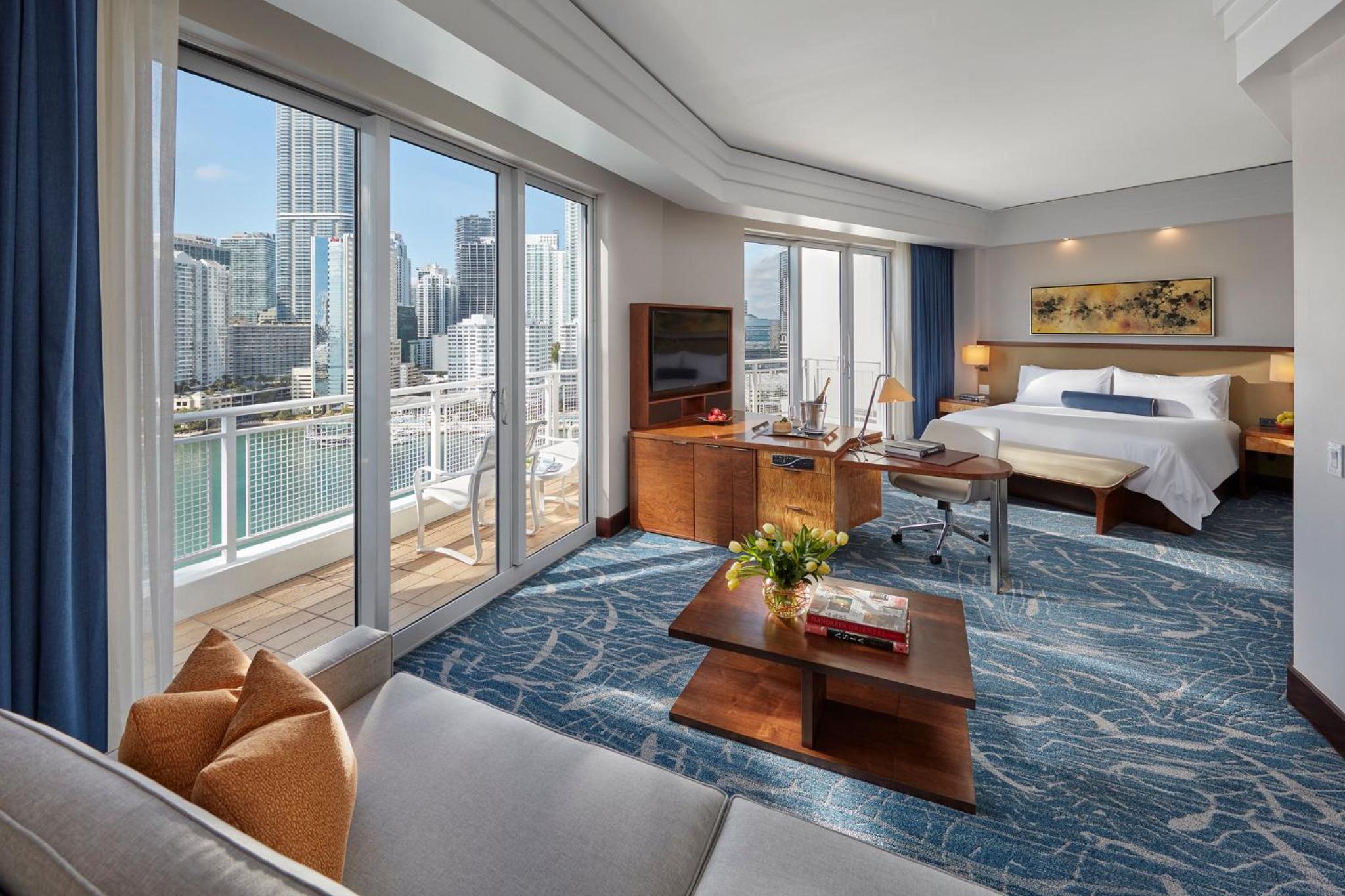 Junior Suite con Vista Baia