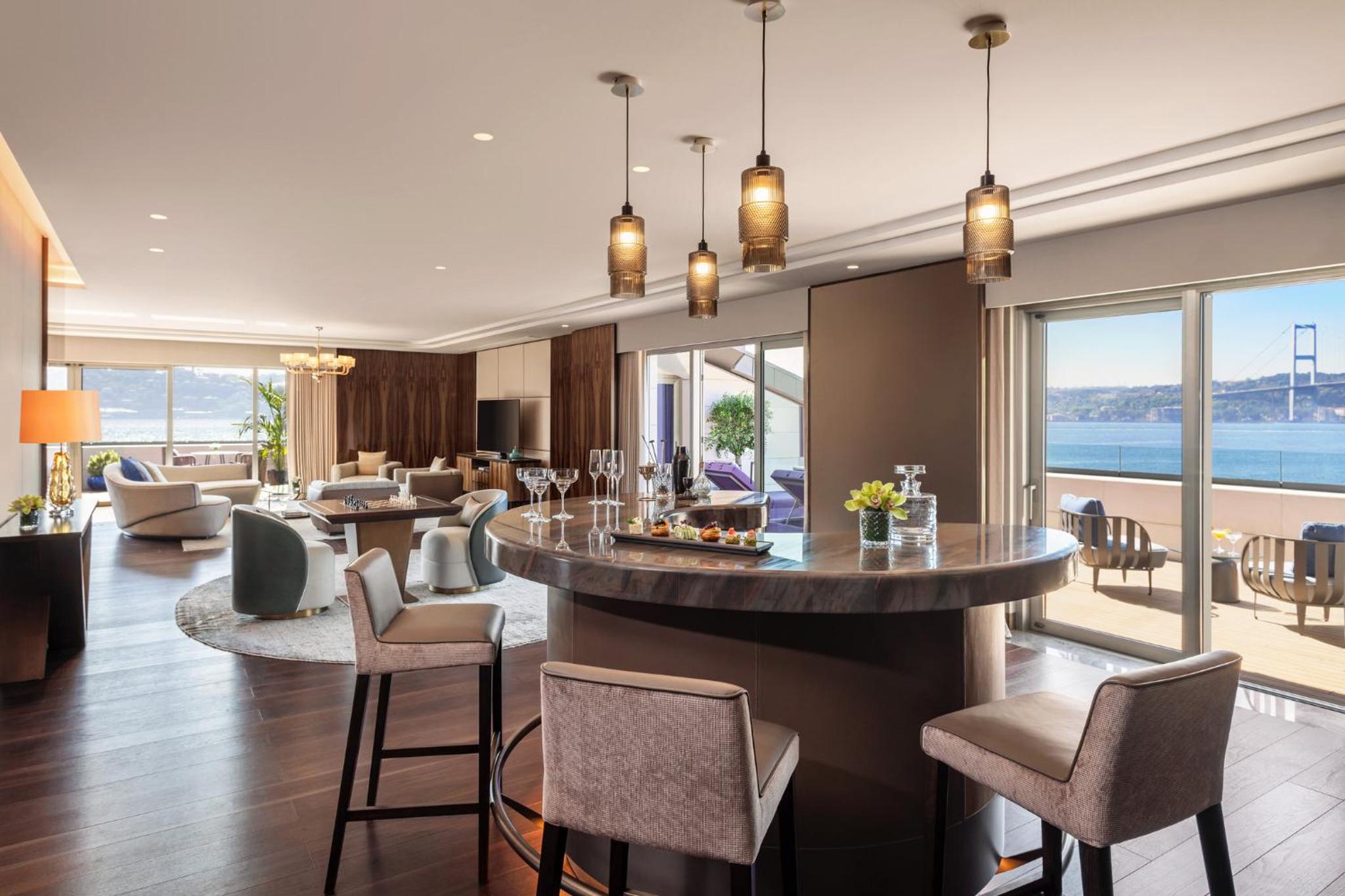 Suite photo 1
