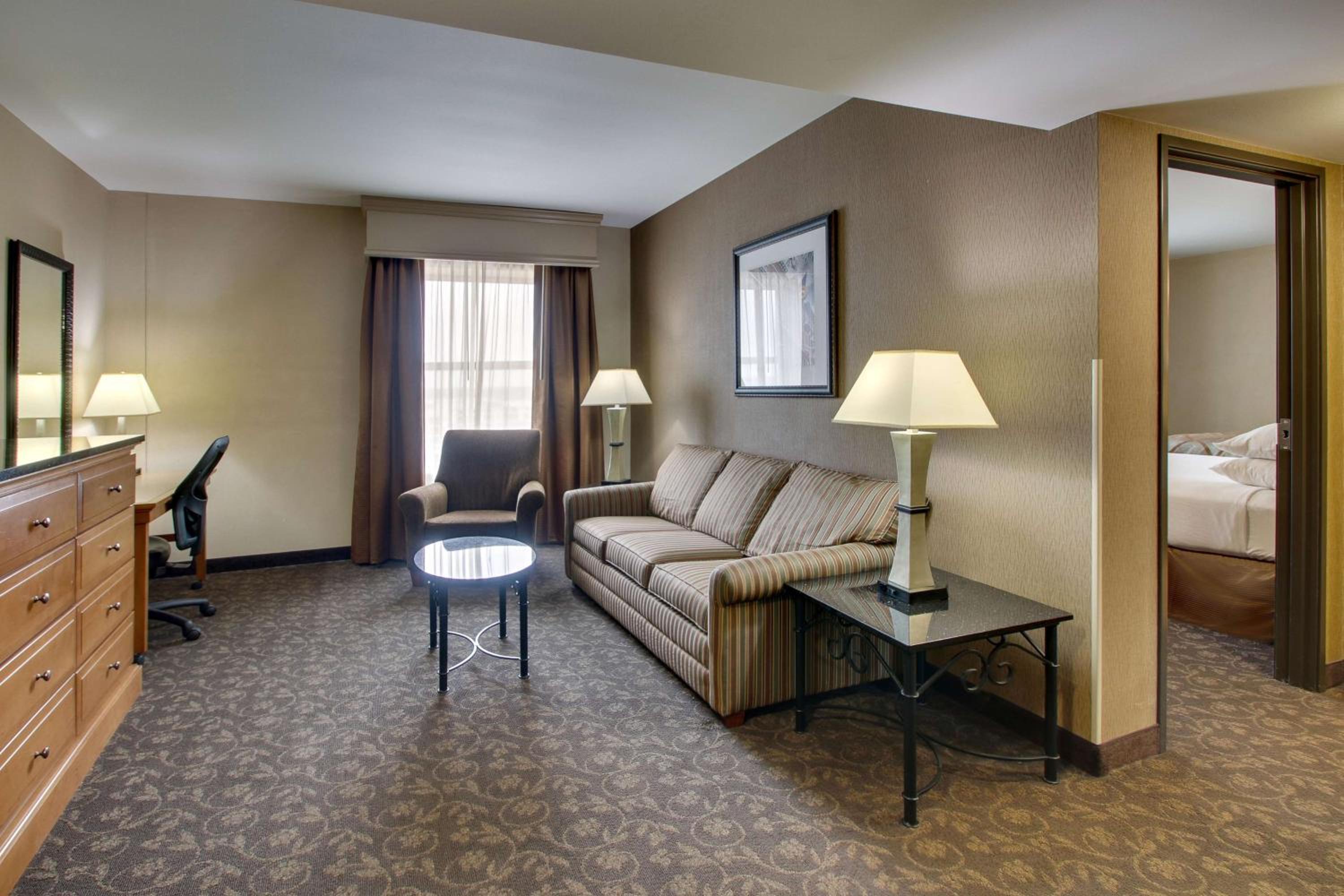 Queen Suite with Two Queen Beds with Sofa Bed