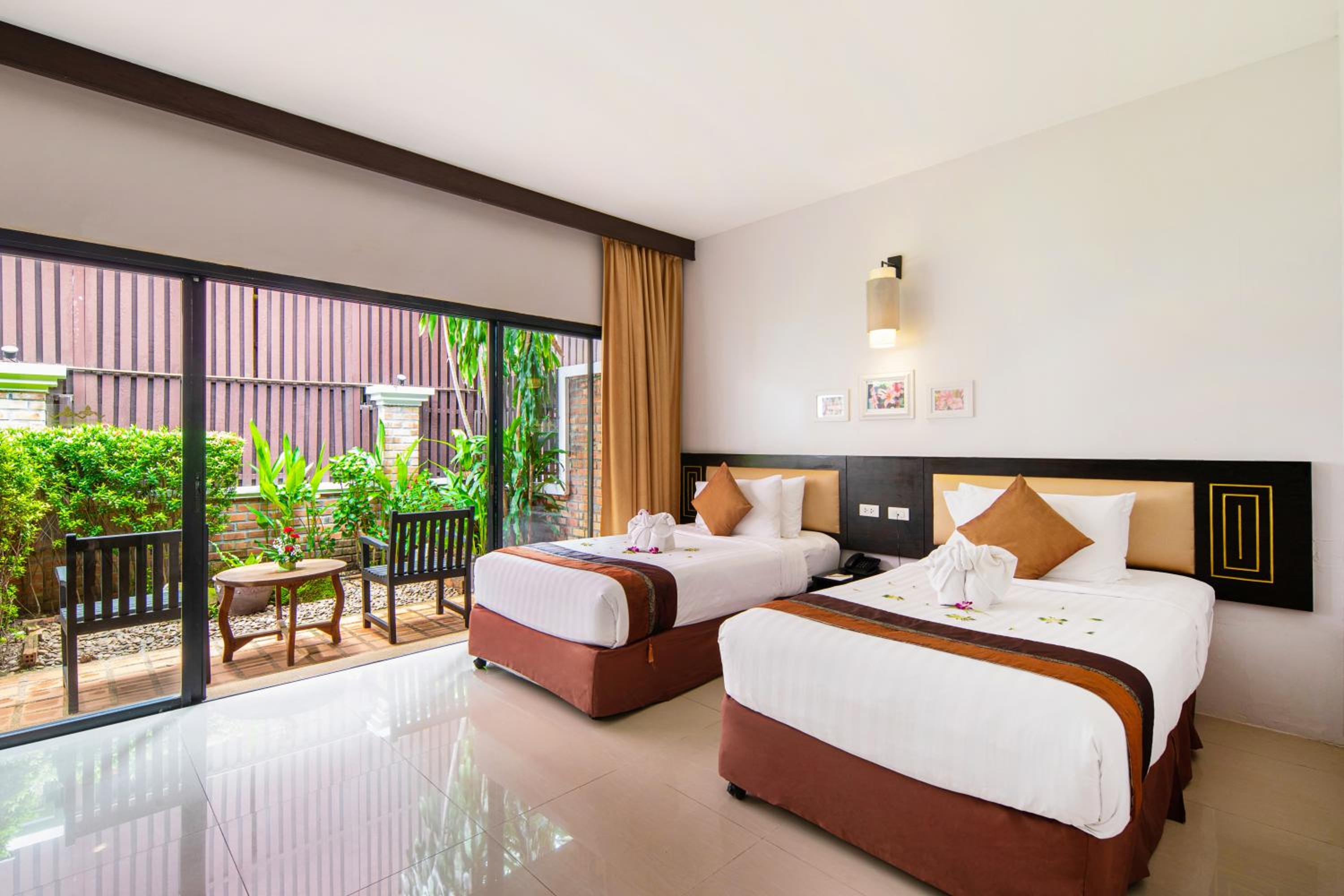 Superior Double or Twin Room - Photo 19