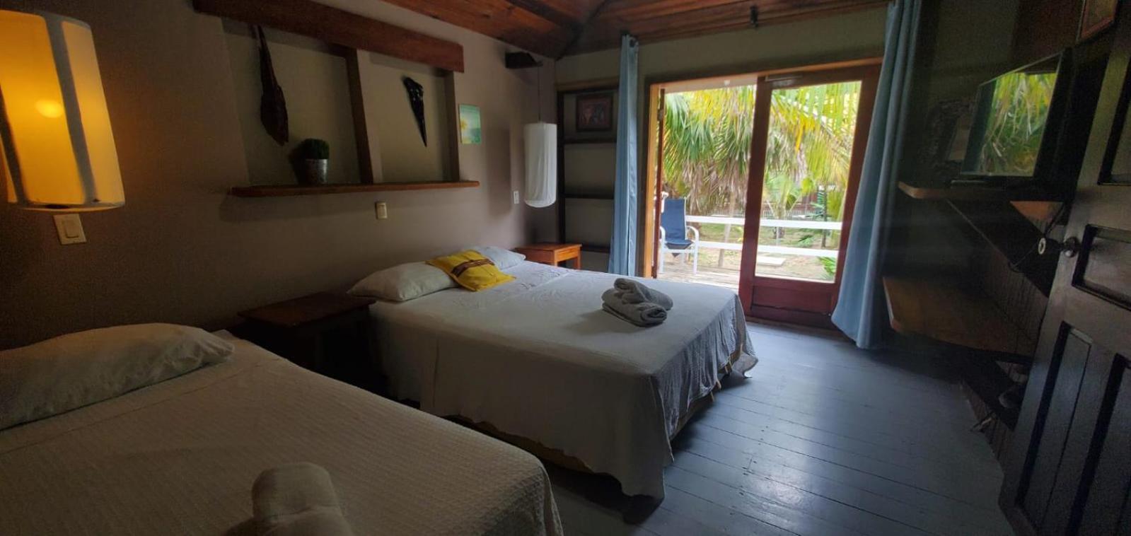 Bungalow photo 1