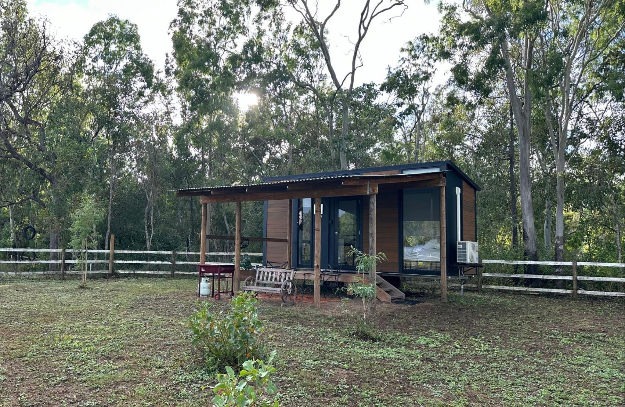 Mobile Home photo 2