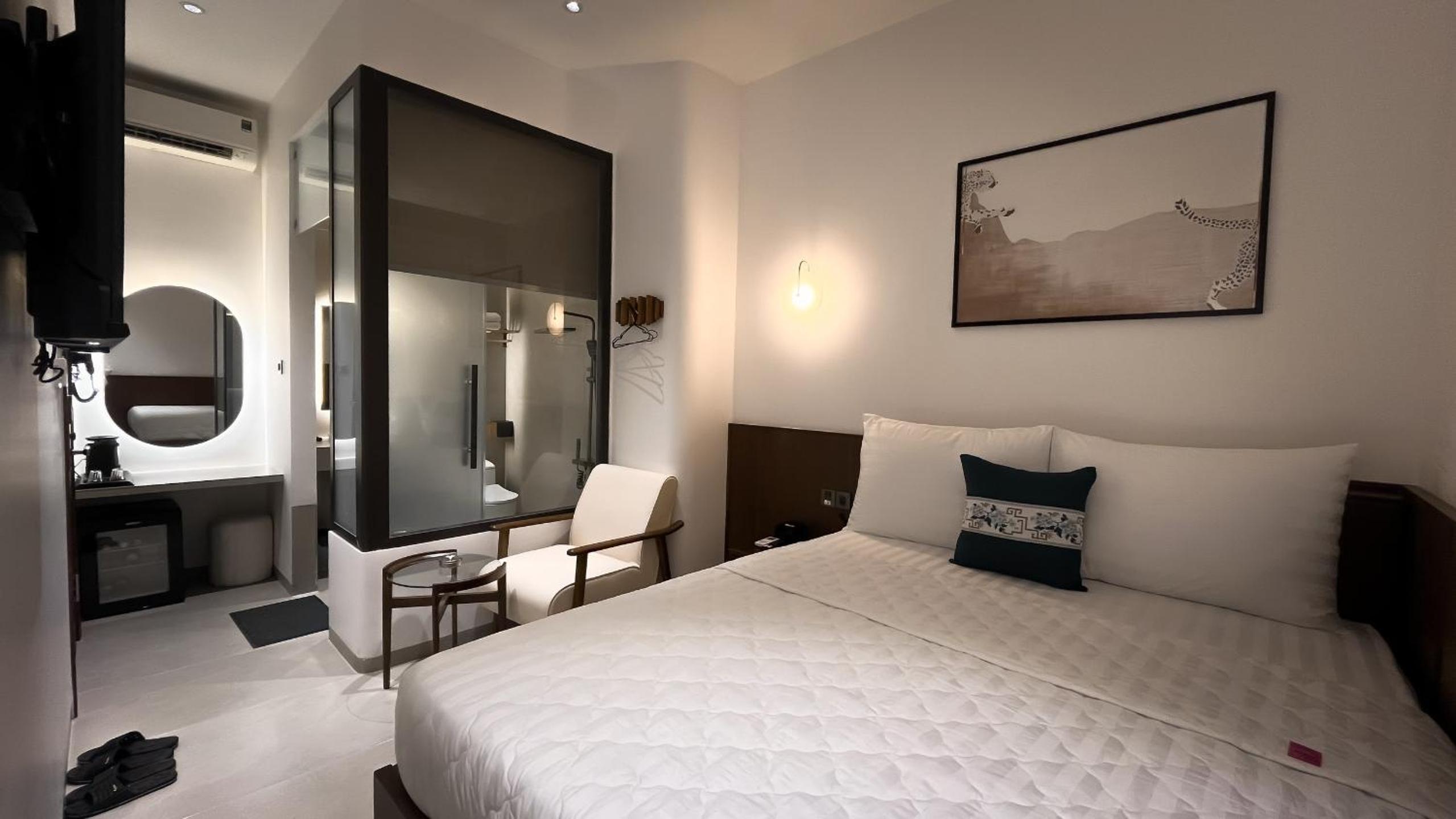 Double Room with Private Bathroom
