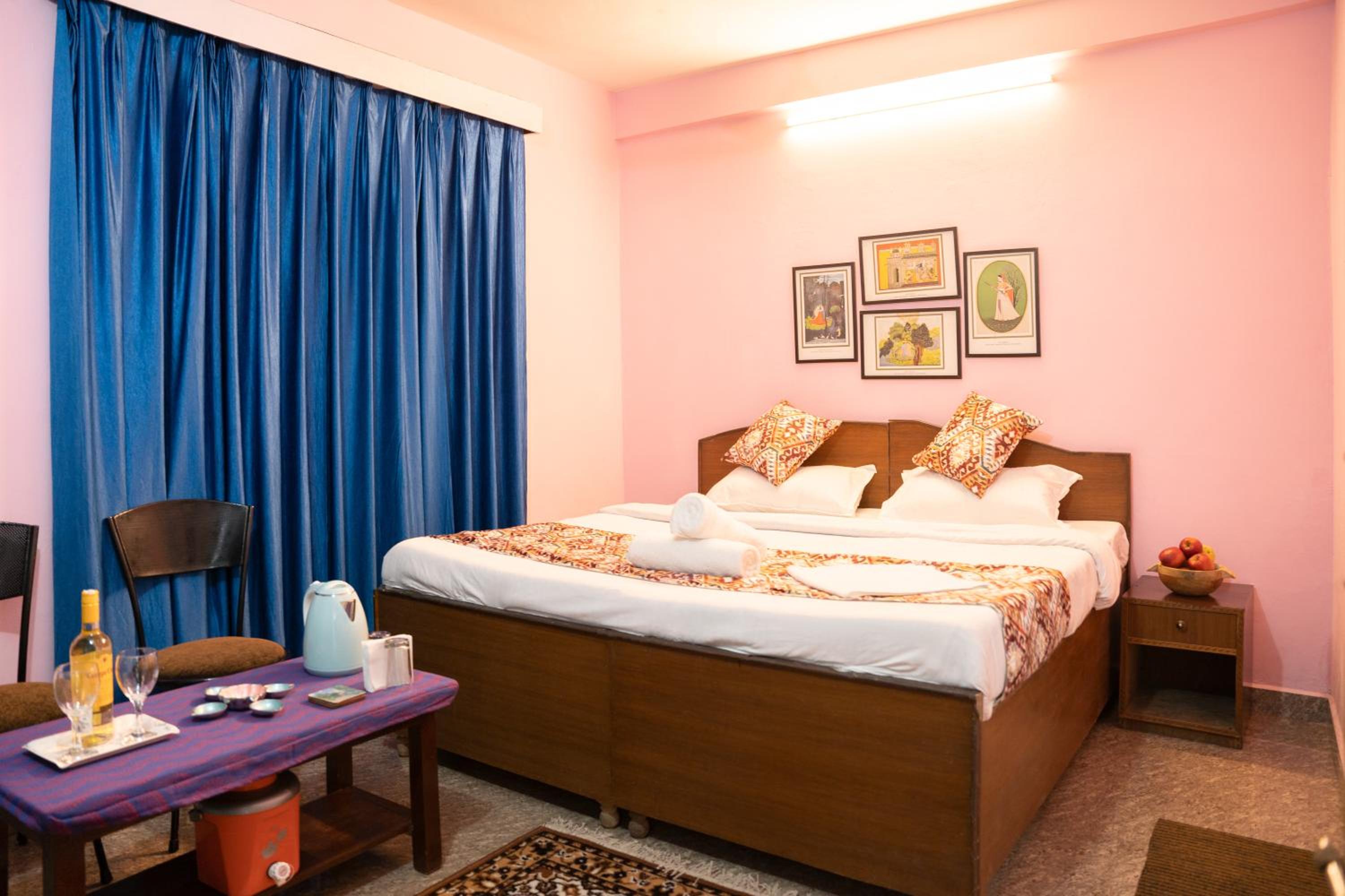 Budget Double Room photo 1