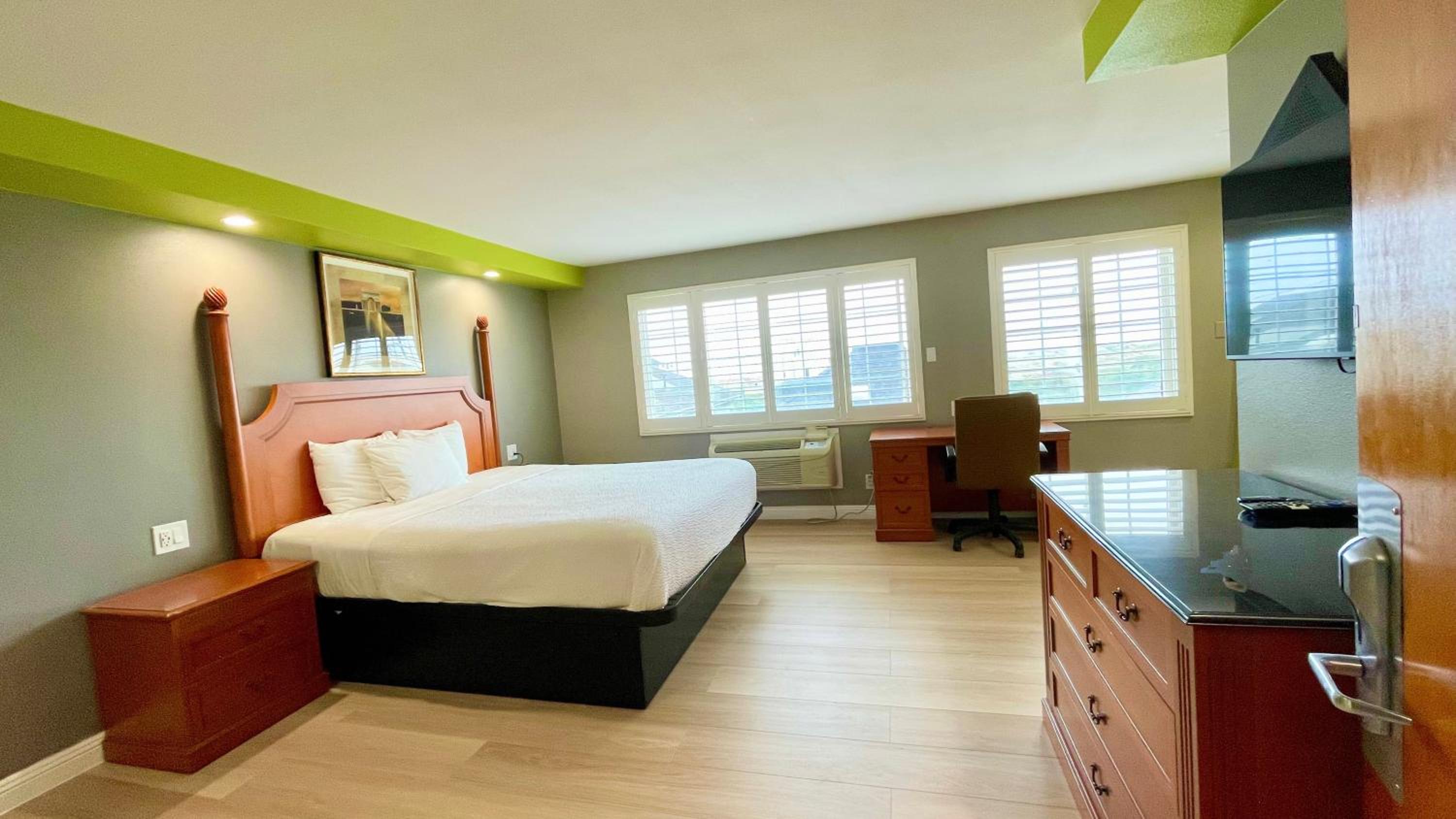 King Room - Photo 1
