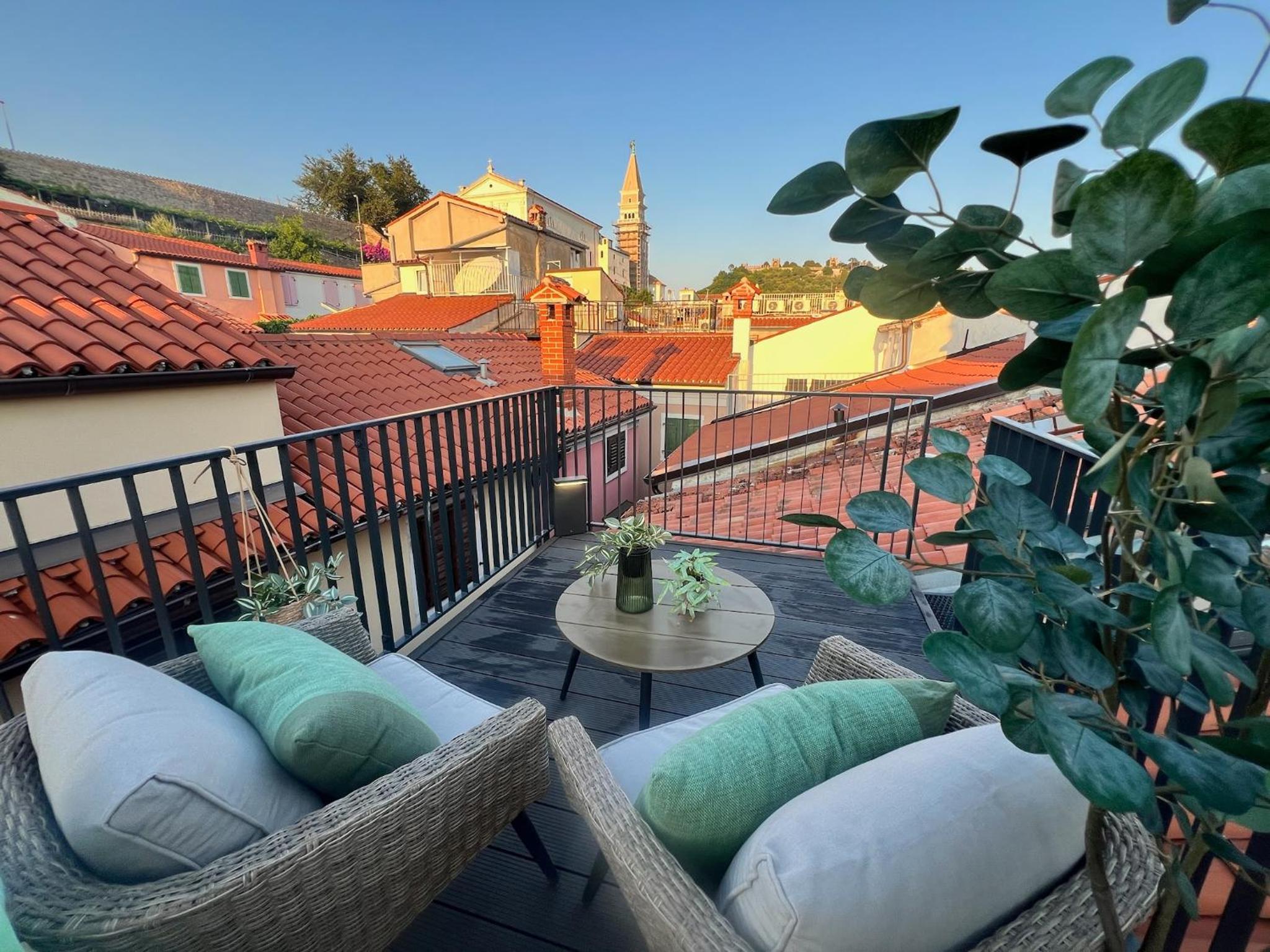 Superior Apartment with Balcony