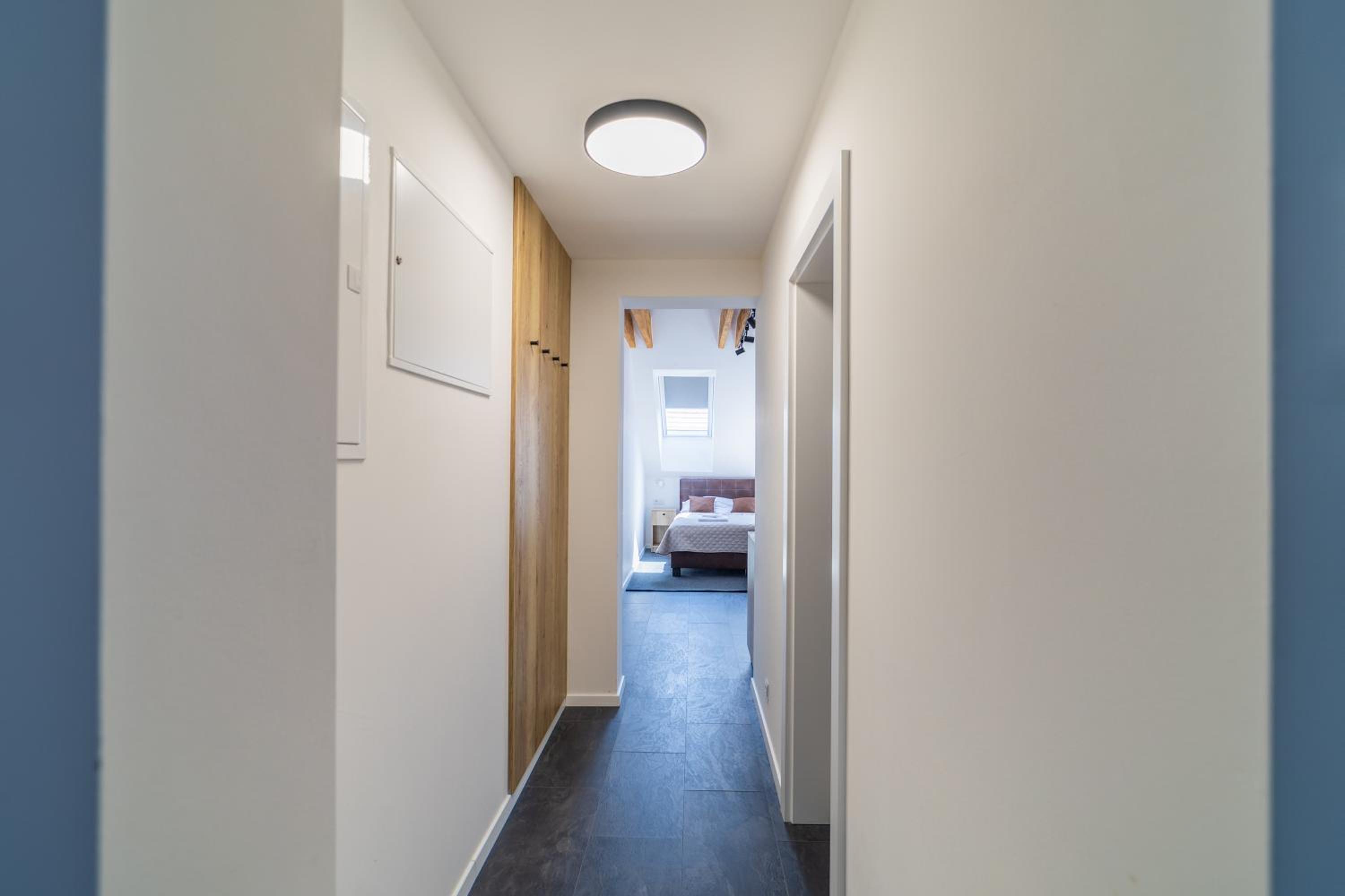 Apartment - Split Level