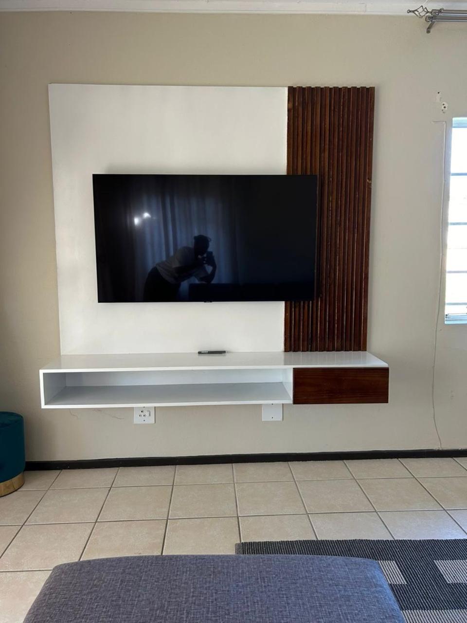Three-Bedroom House photo 1