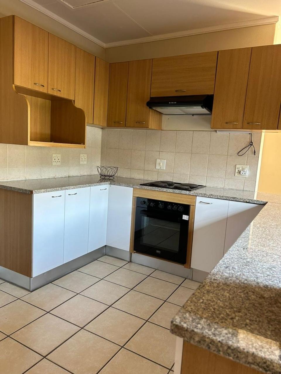 Three-Bedroom House photo 2