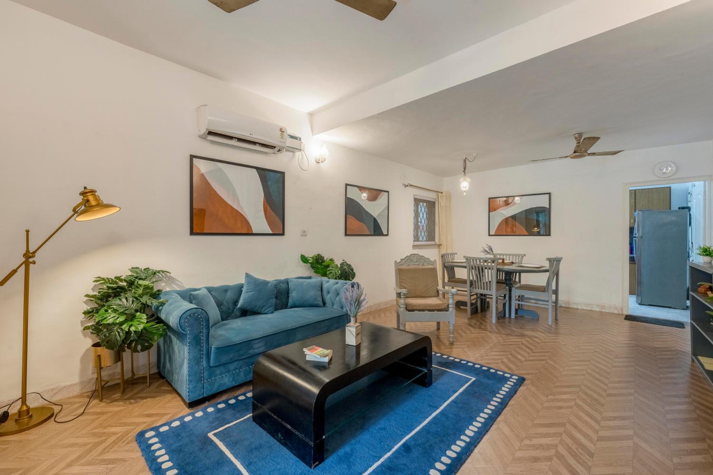 Three-Bedroom Villa photo 1