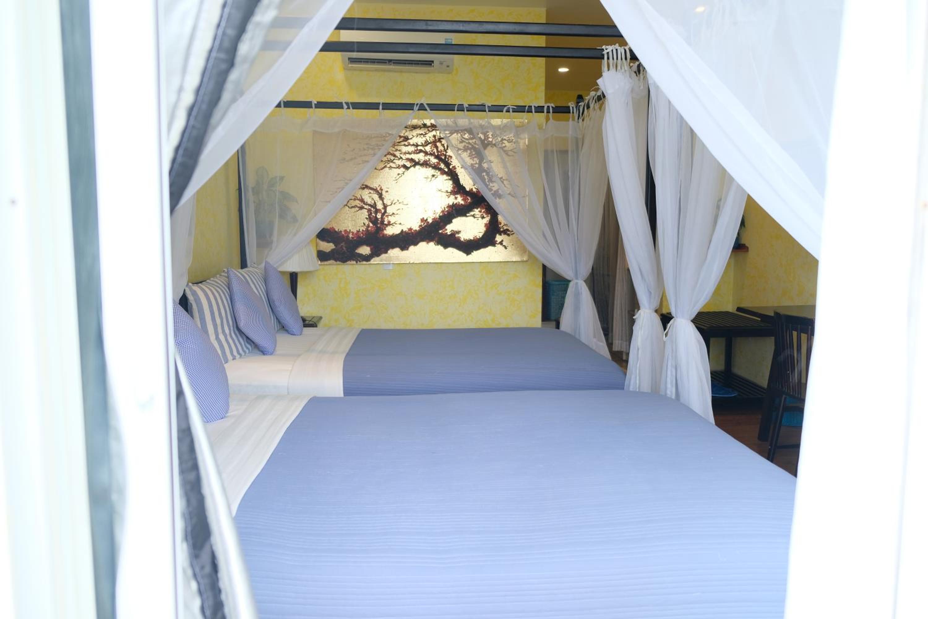 Twin Room with Balcony photo 3