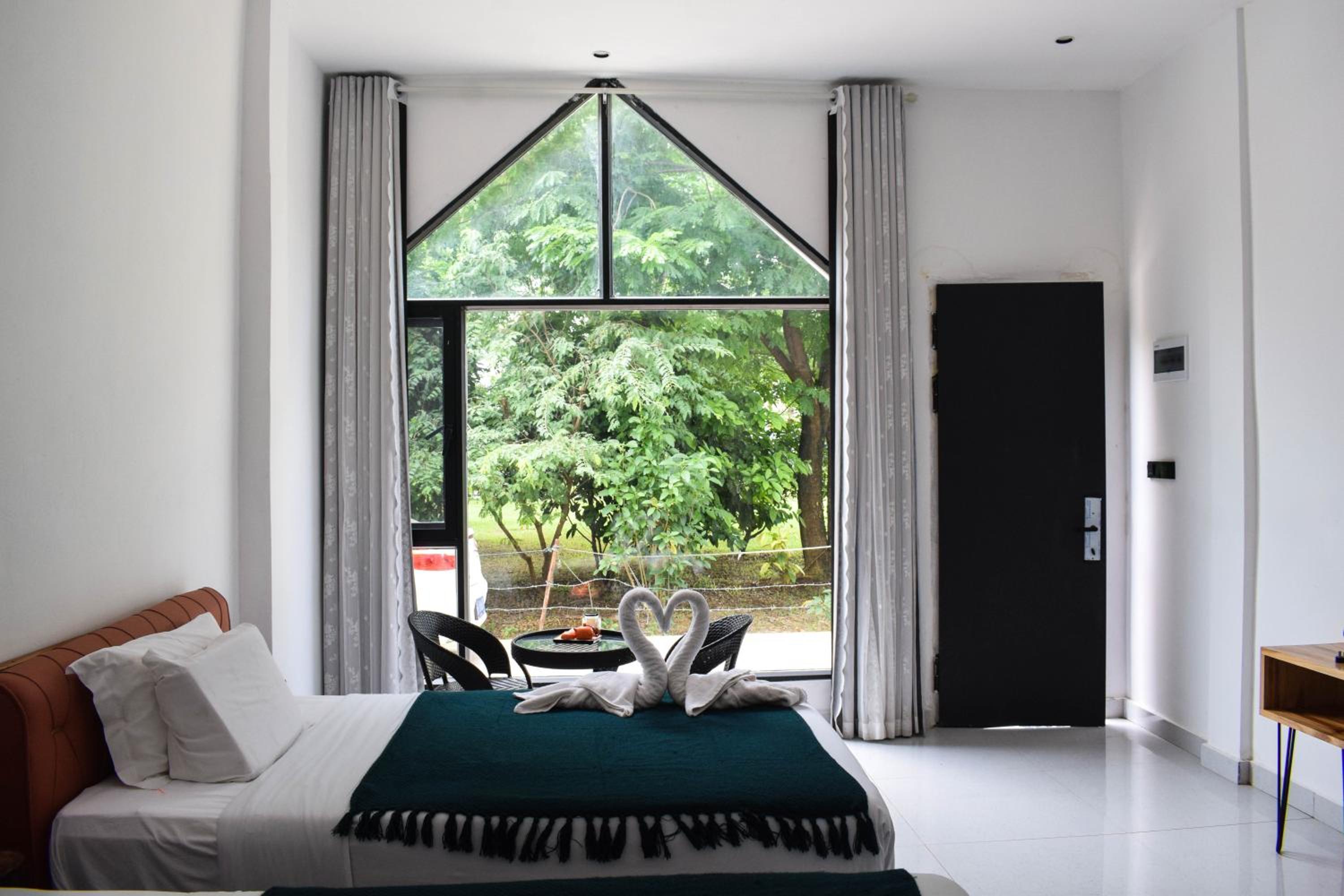 Standard Twin Room with Garden View photo 2