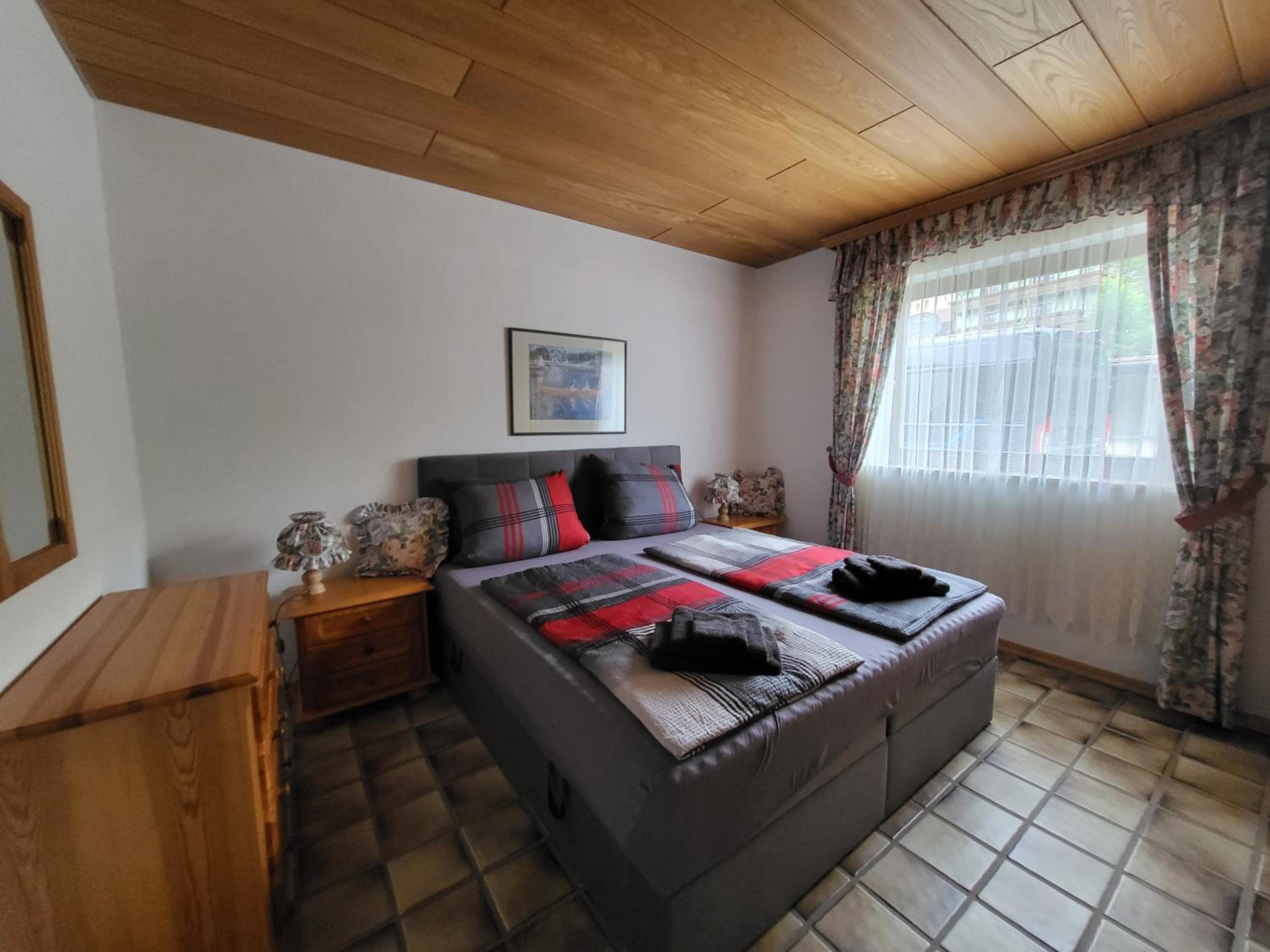 One-Bedroom Apartment - Non-Smoking photo 3