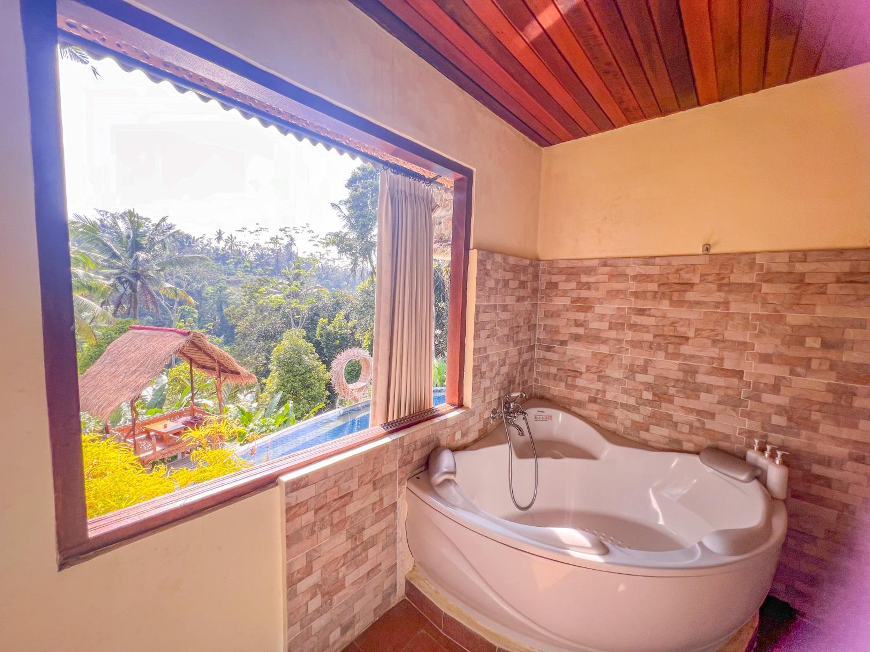 Apartment with Pool View  - Photo 2