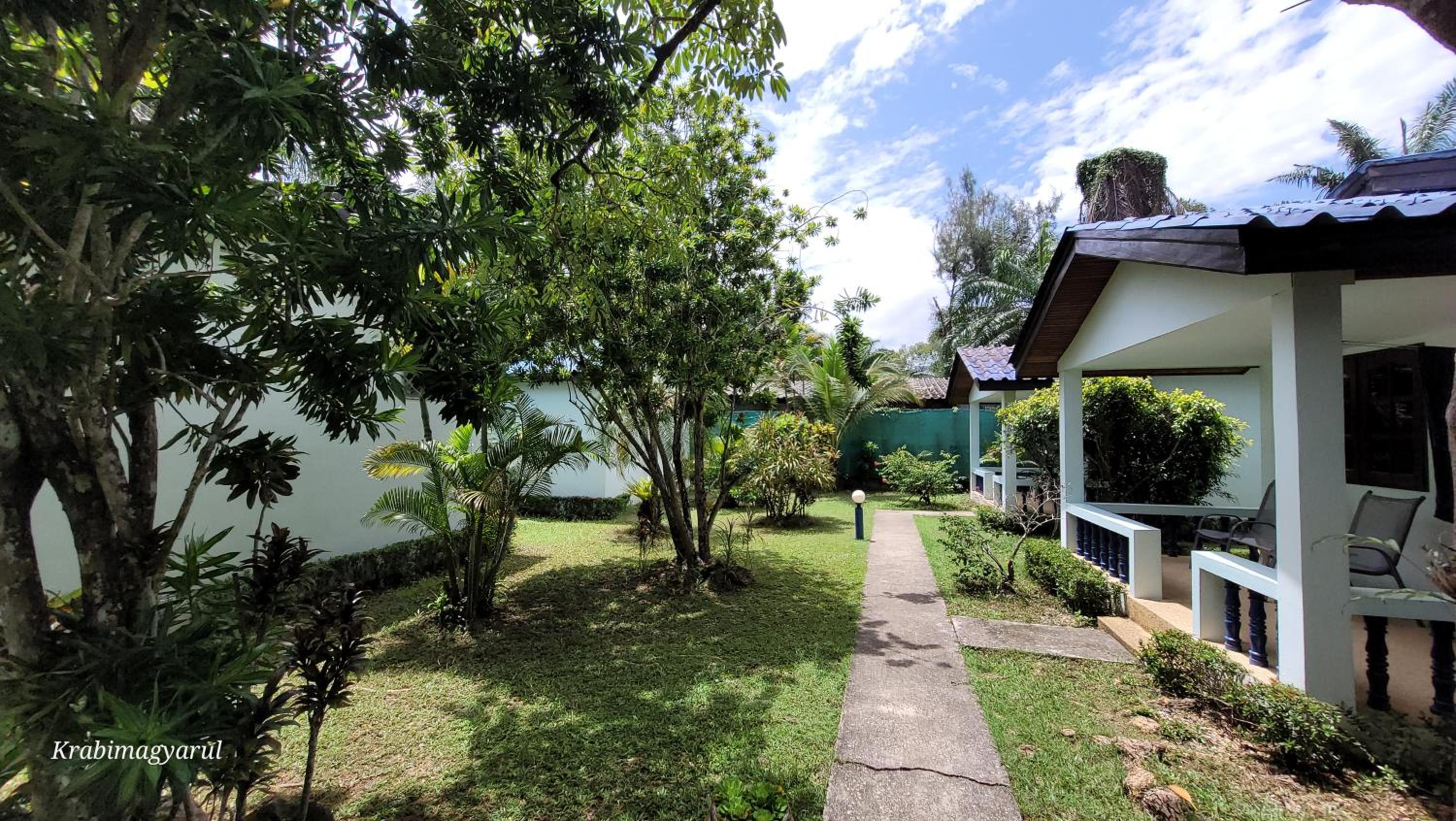 Bungalow (3 Adults) photo 2